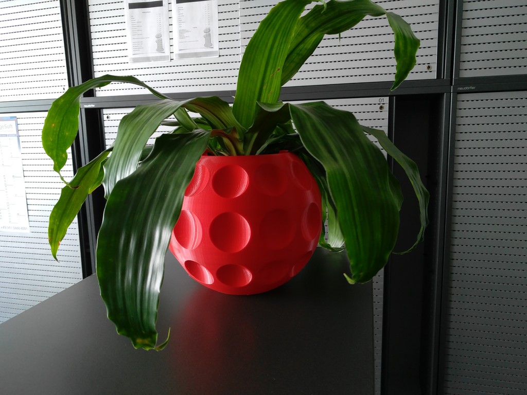 ball flowerpot — thumbnail 2