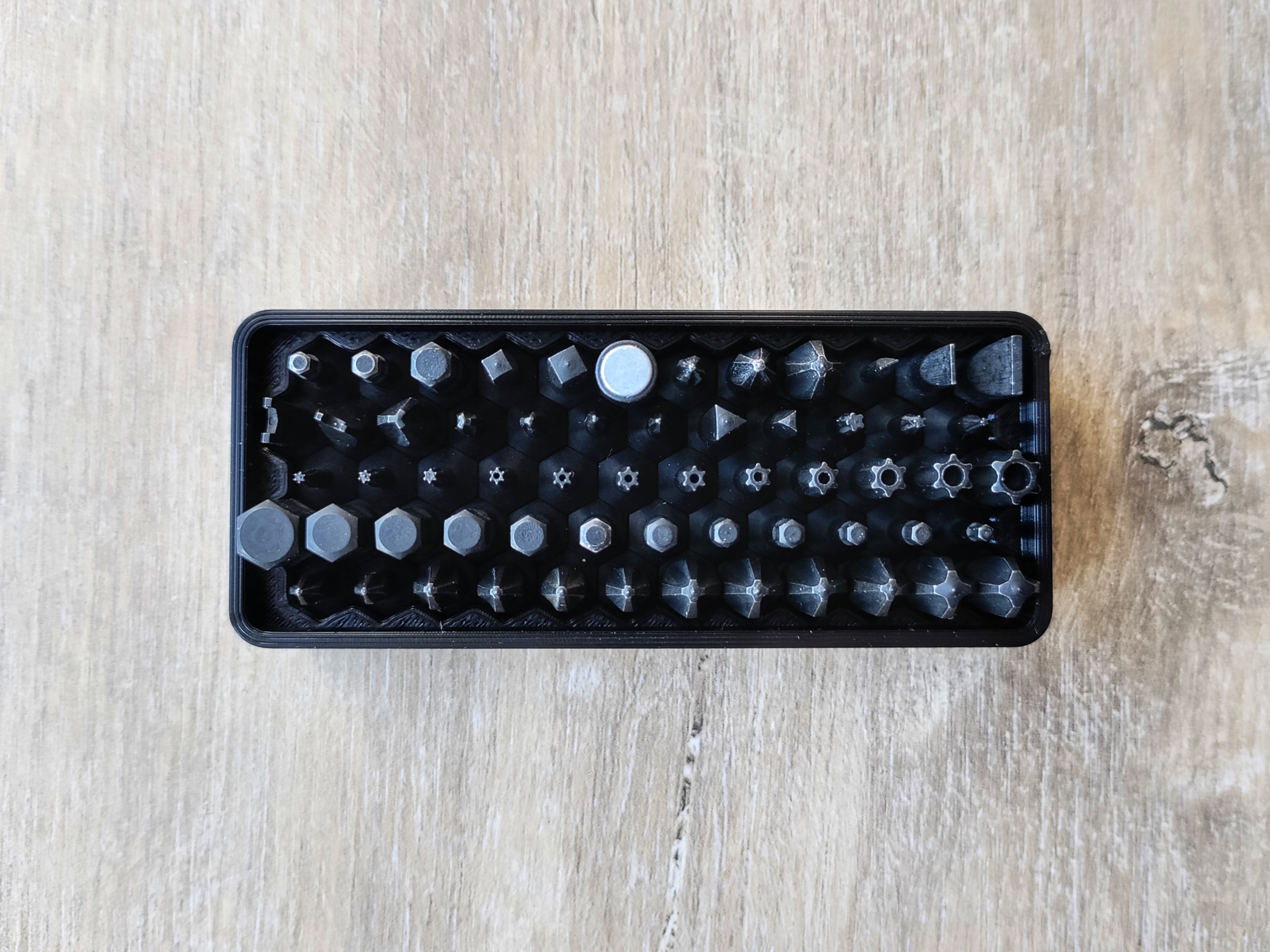 Compact Bits Storage Case (LTT) — thumbnail 5