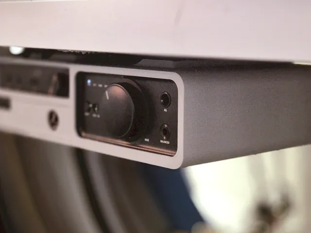Fiio K7 / K5 Pro Under desk enclosure (V3). Also designed for Fiio BTA30 Pro, BTA30 & BTR5 with locking mechanism