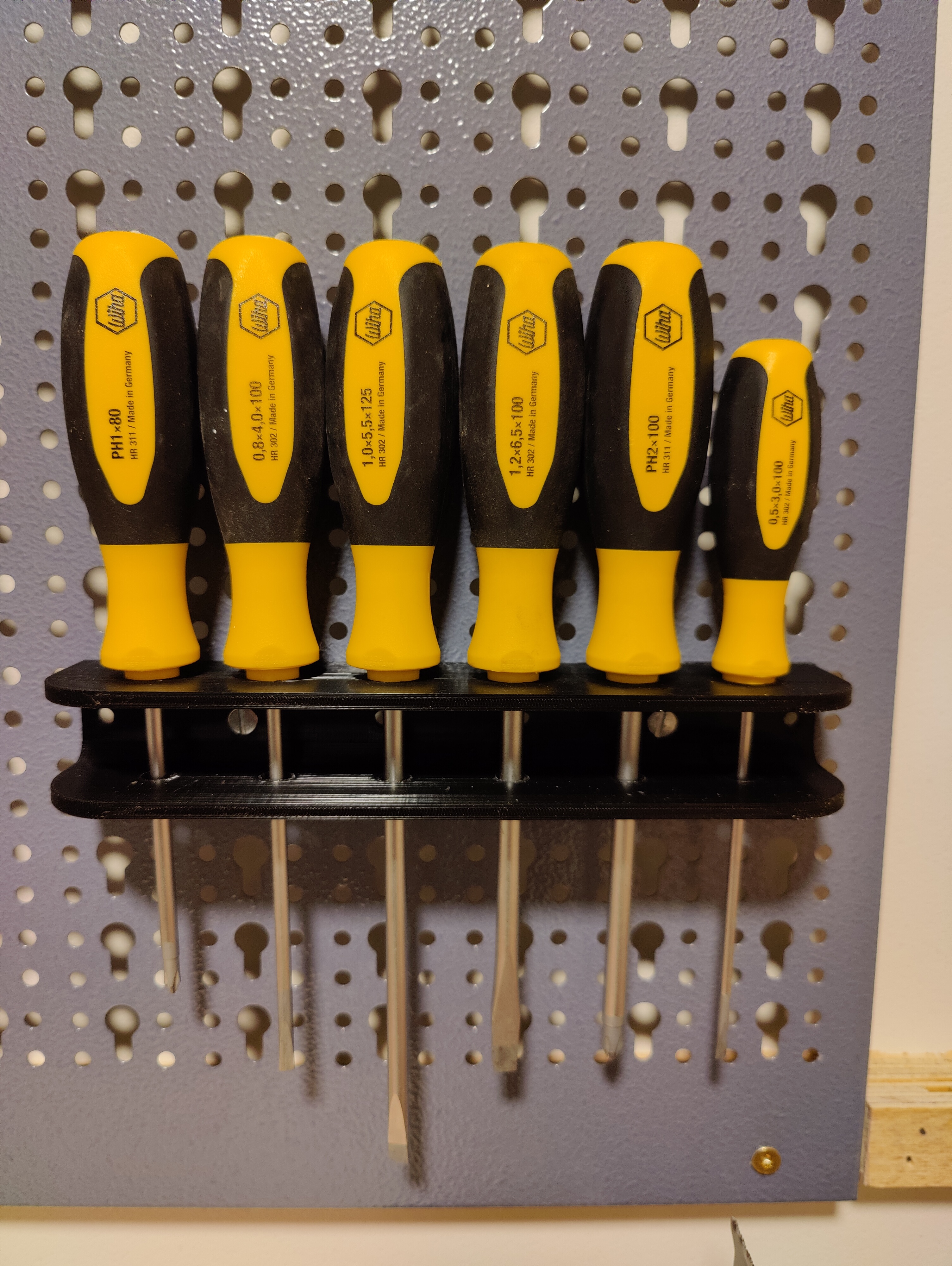 Screwdriver holder