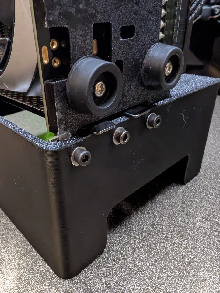 ADT-Link UT3G USB4 eGPU+SFX stand by Bara | Download free STL