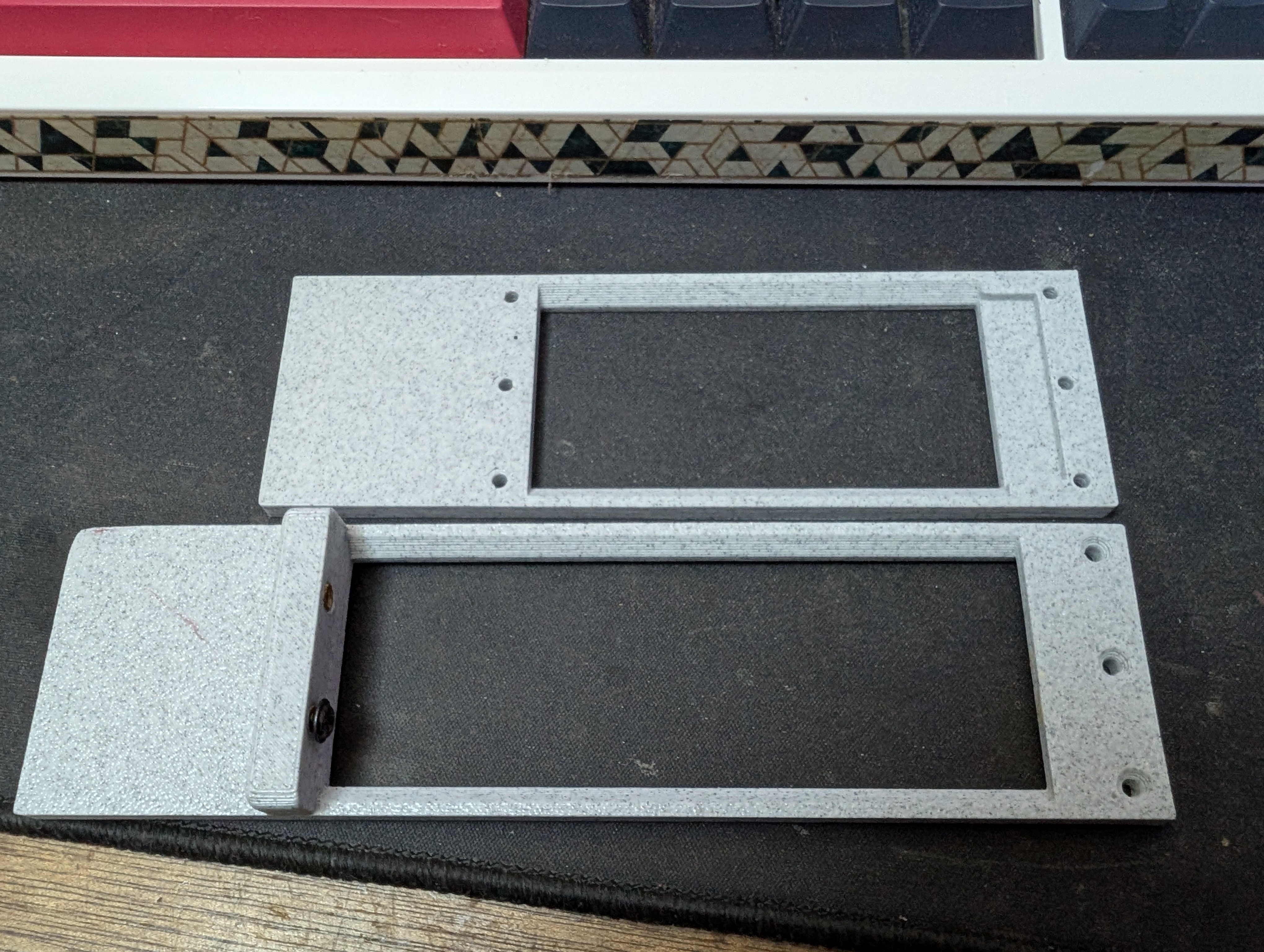 PCIe card bracket - for DIY case
