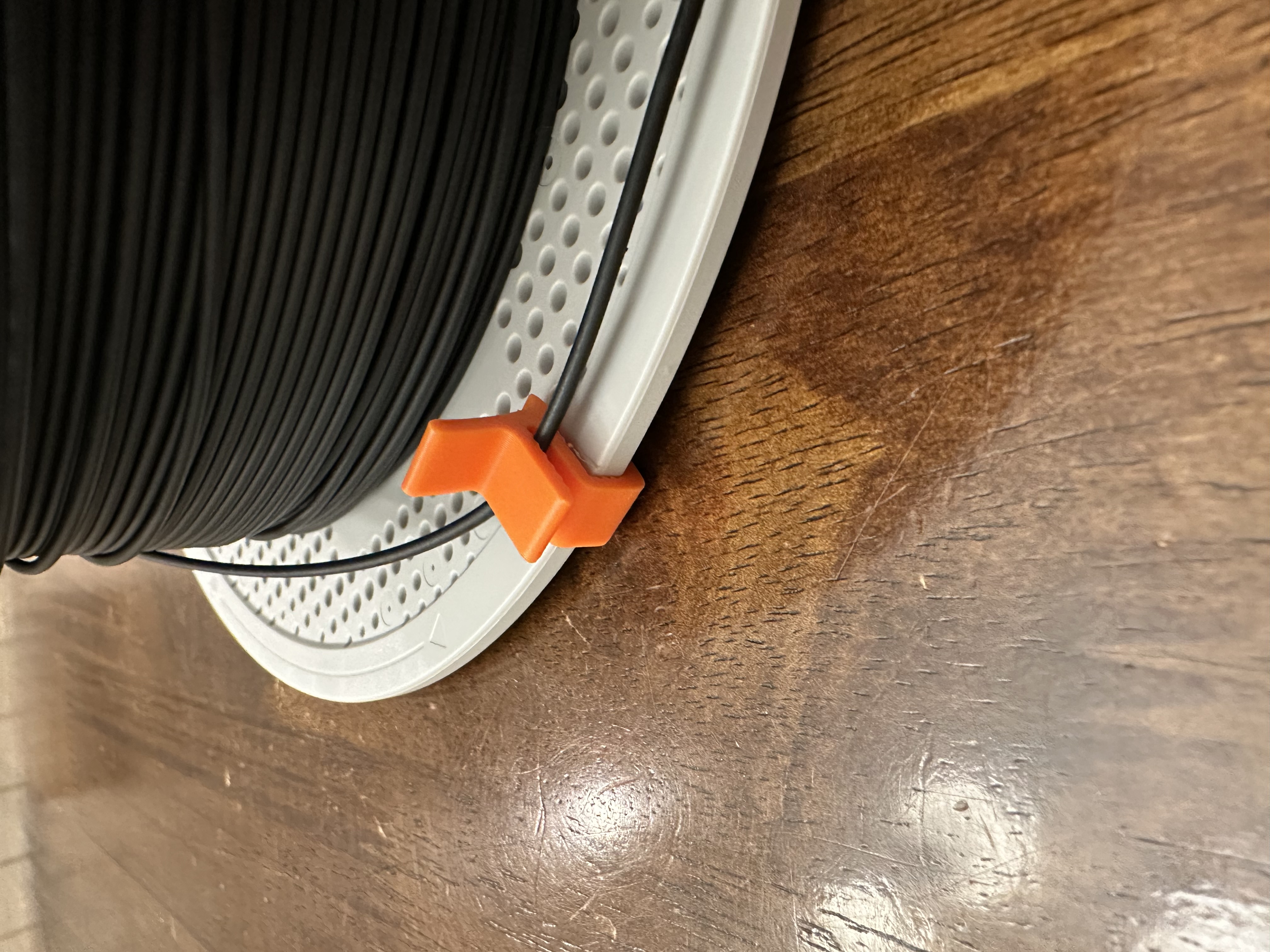 The Actually Secure Filament Clip (Bambu/Cardboard Spool)
