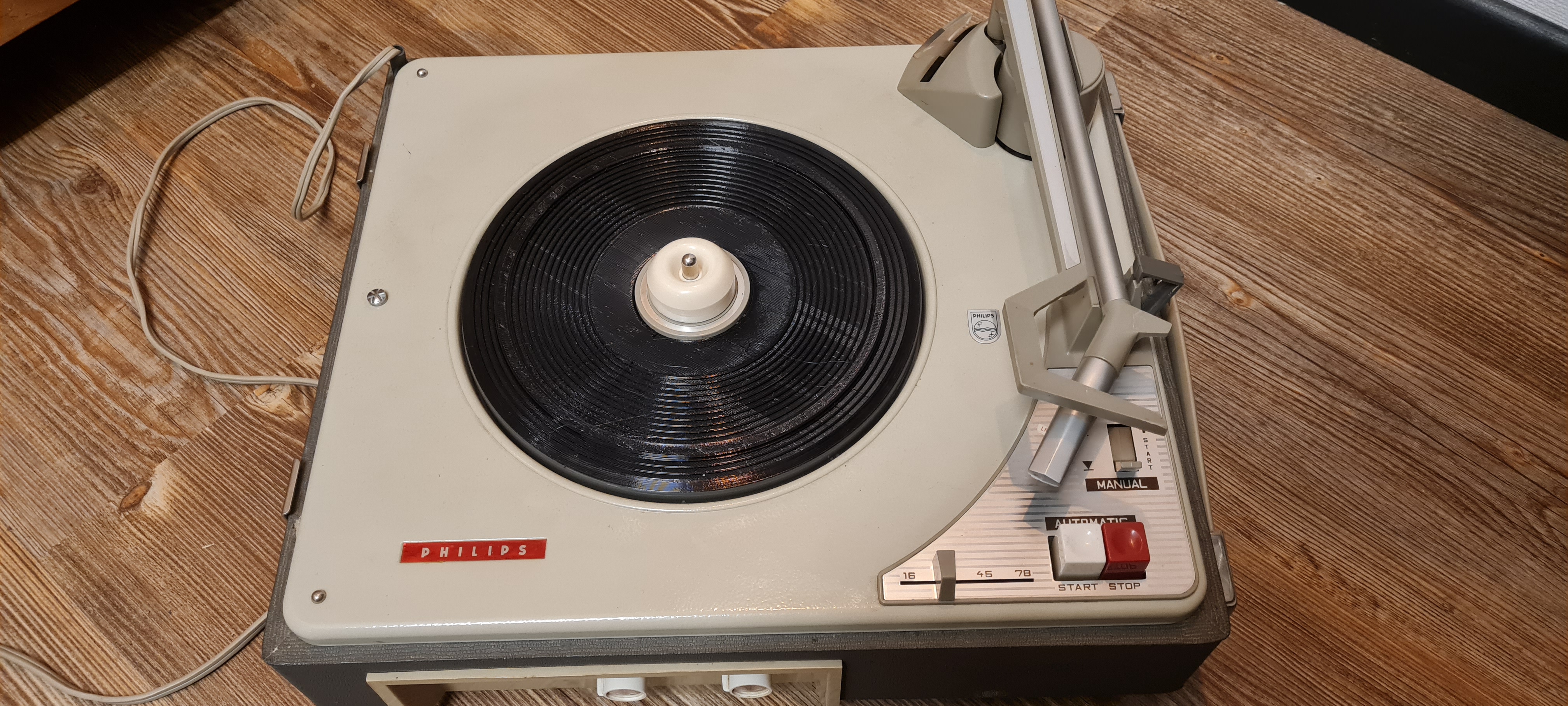 Unterlage Philips AG1125 Plattenspieler