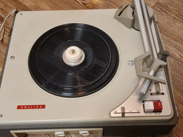 Unterlage Philips AG1125 Plattenspieler