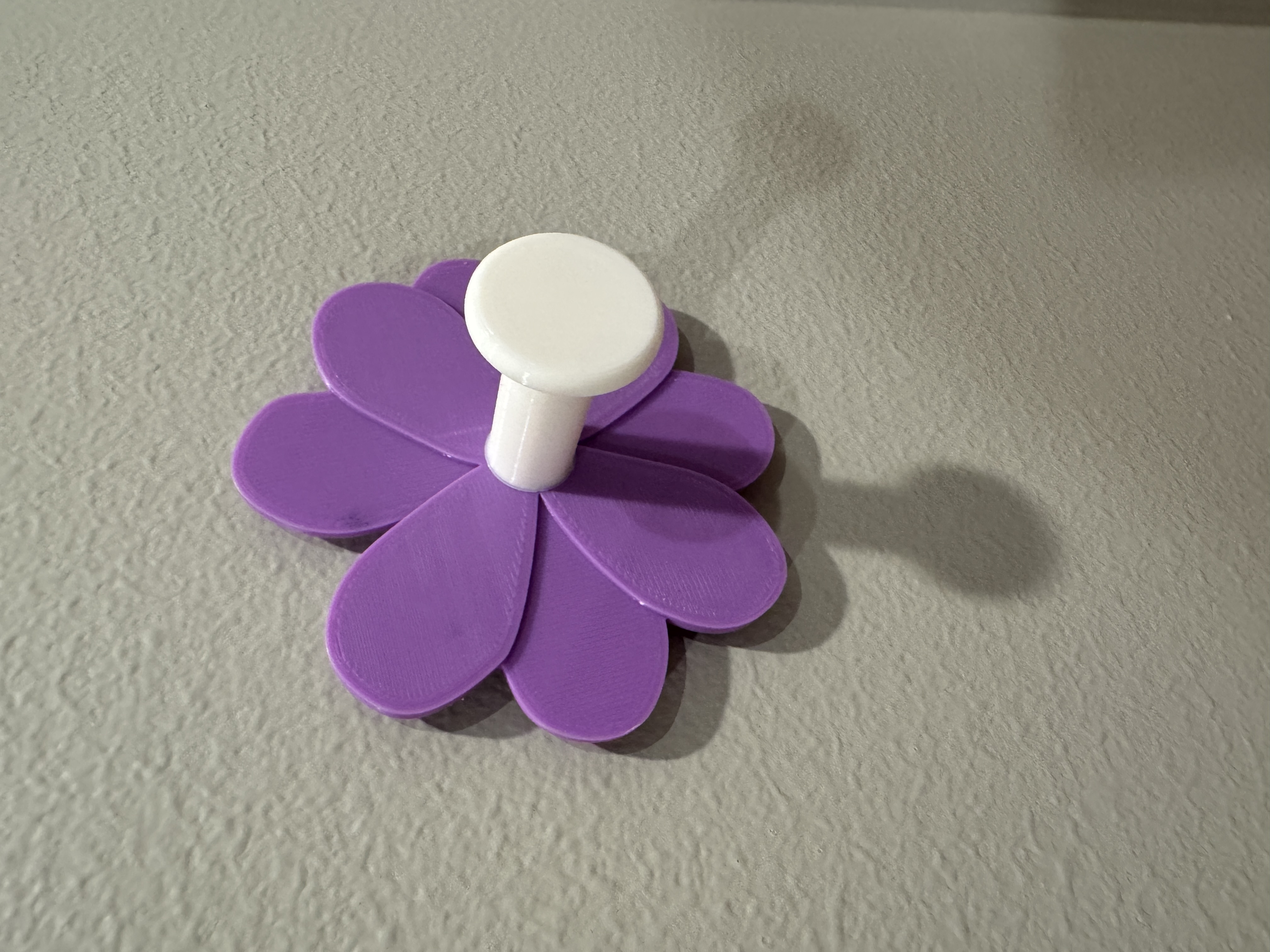 Flower Command Strip Hooks
