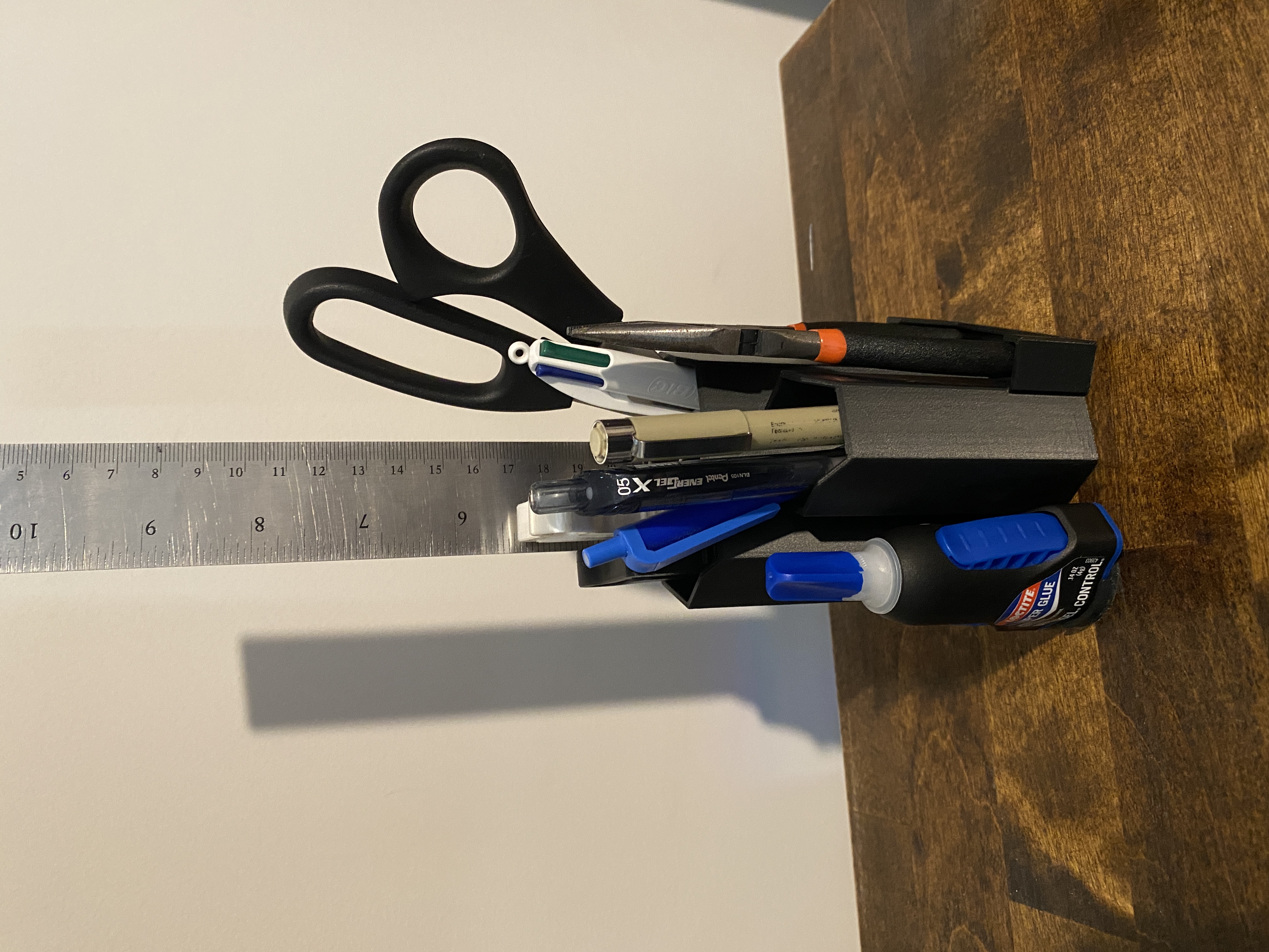 Pen Holder - Minimalist