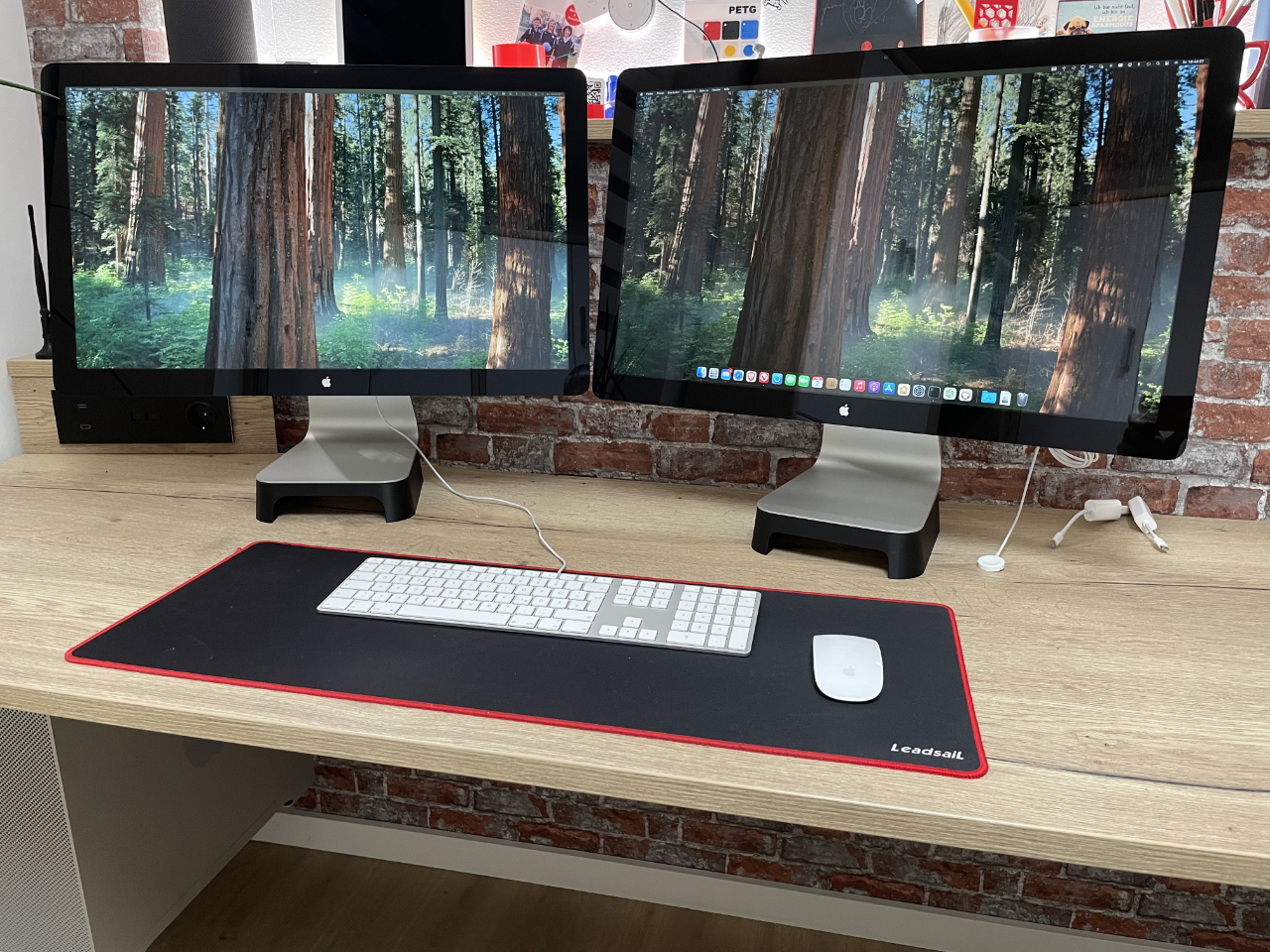 Thunderbolt Display Stand — thumbnail 3