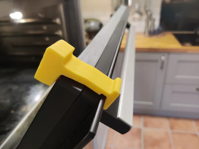 Steam oven door vent