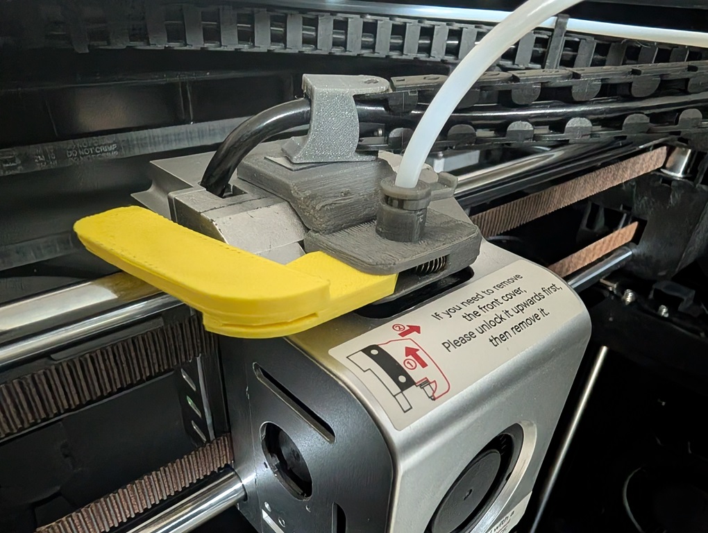 Qidi X-Max 3 Filament Cutter