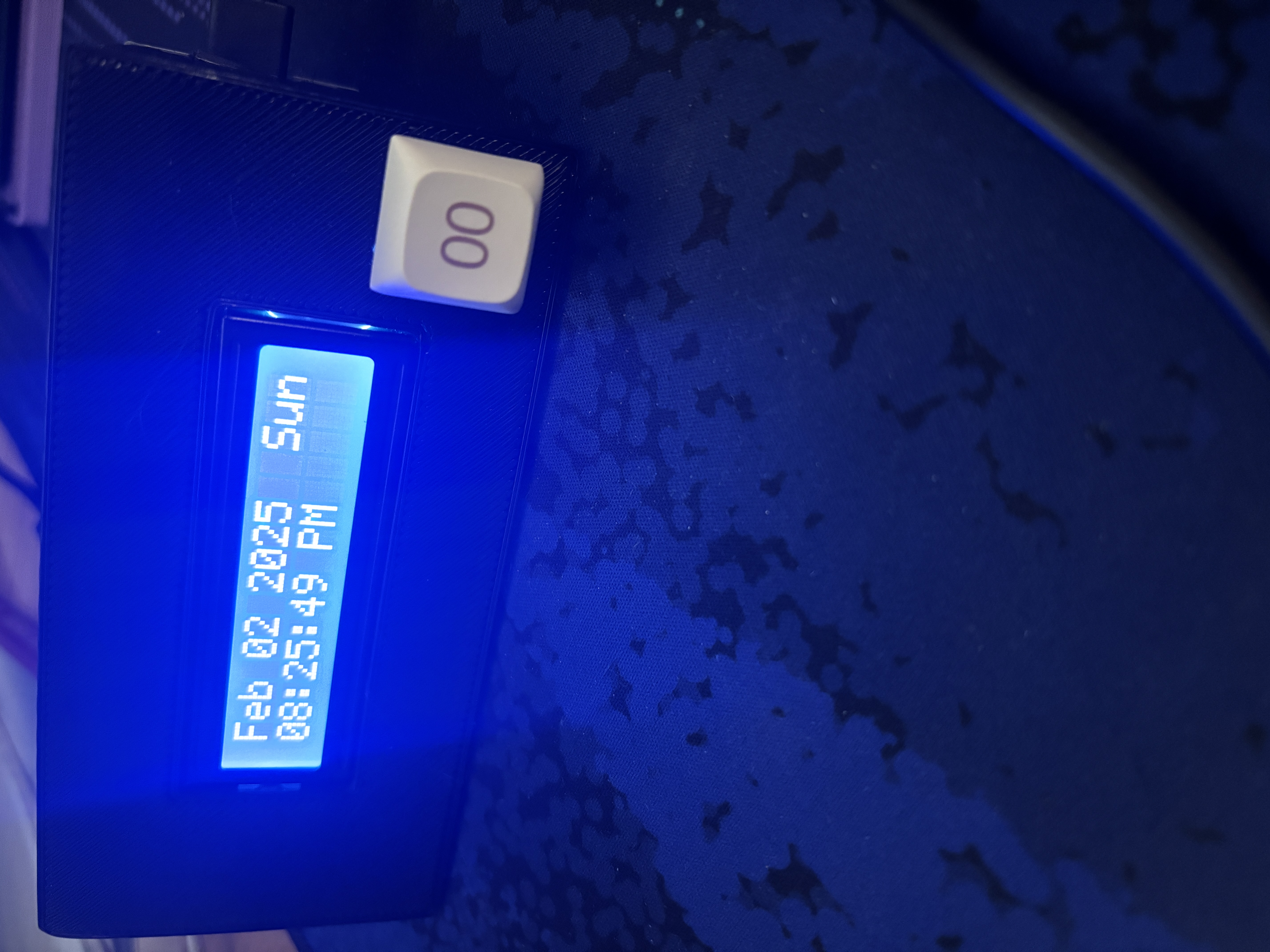Raspberry Pi PICO with 16x2 LCD with reset button