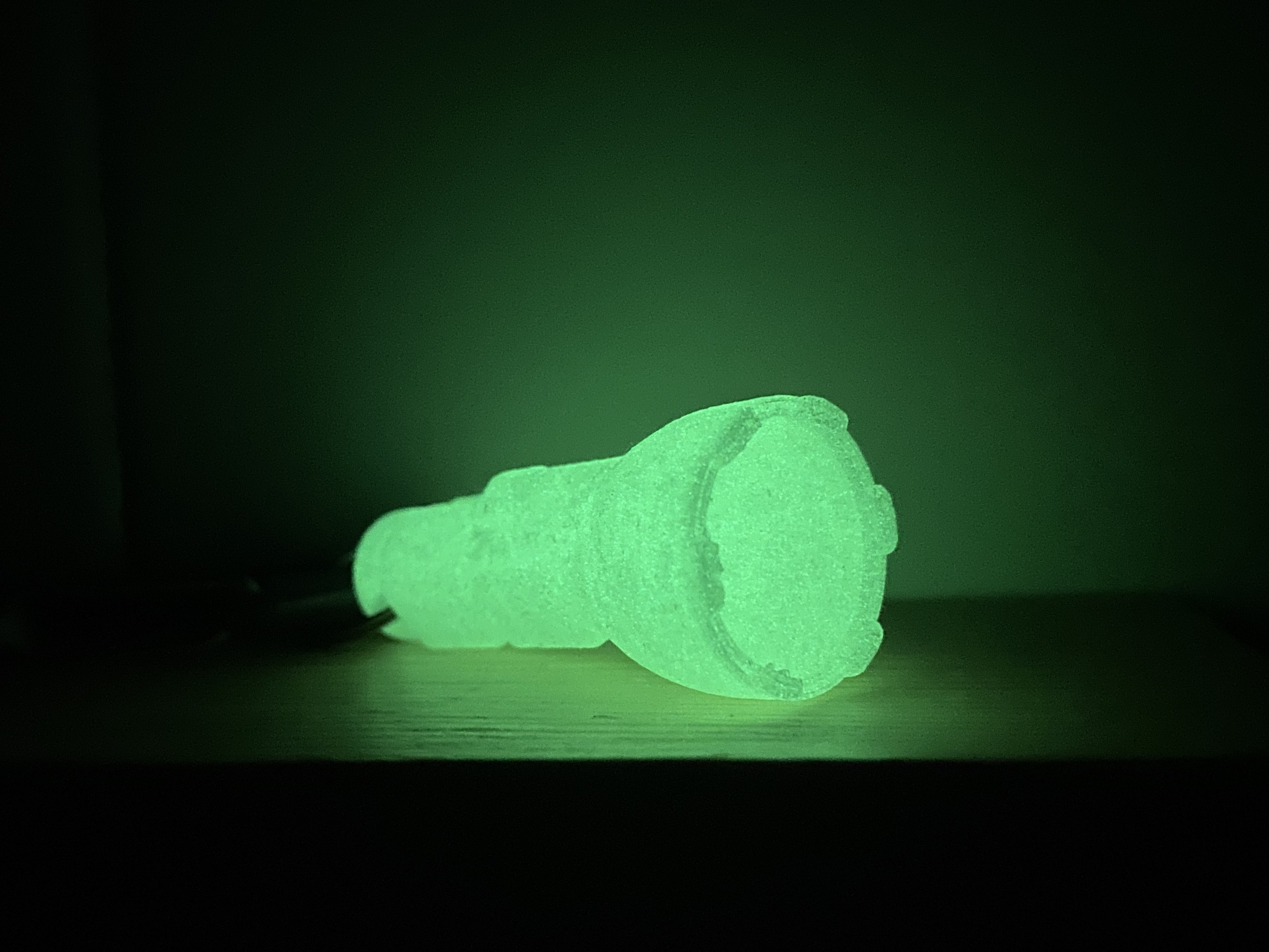 Miniatura 2 do modelo 3D Flashlight Keychain