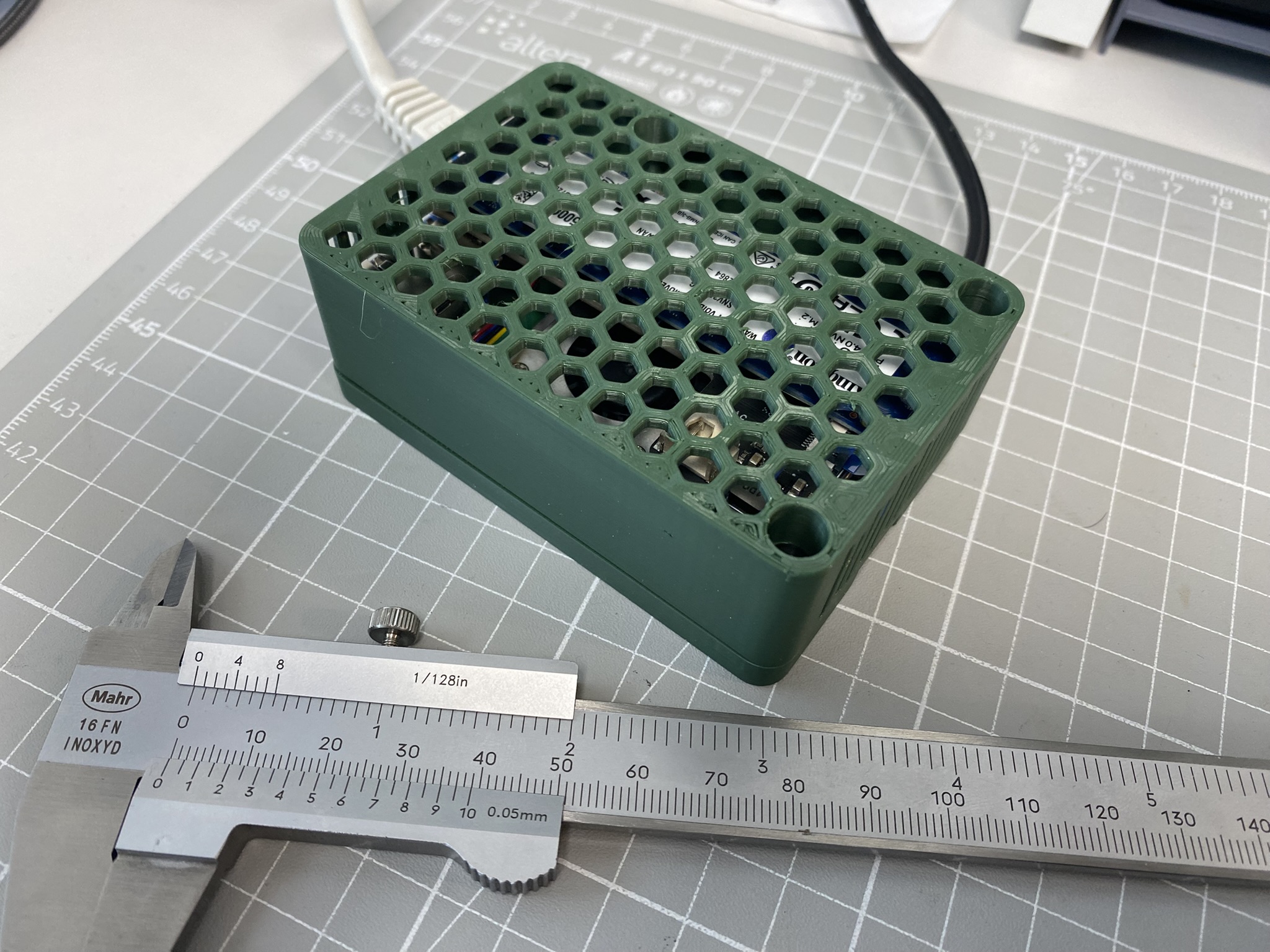 Geekworm X1011 Raspberry Pi 5 NVMe Case Remix