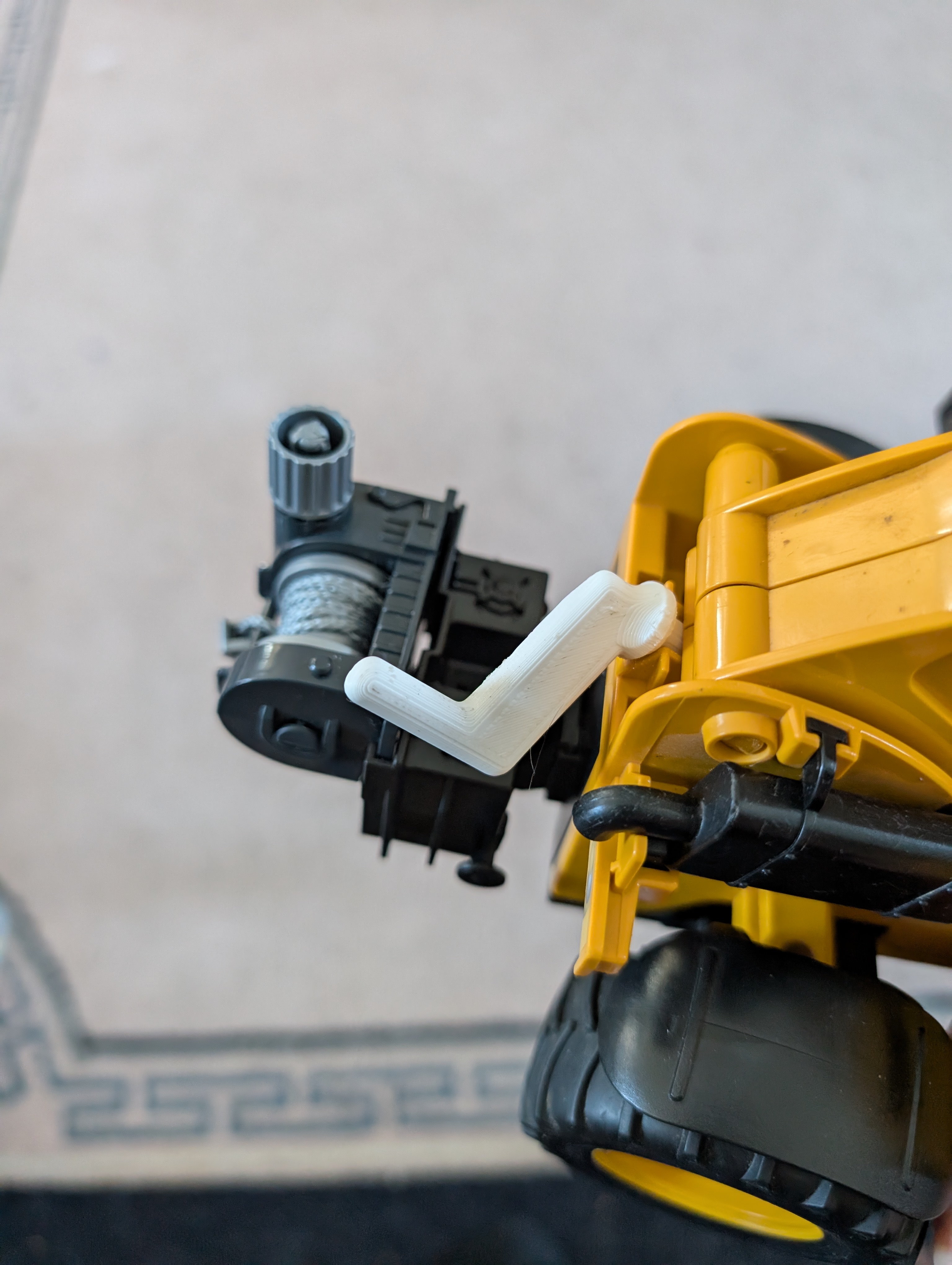 Bruder CAT Telehandler compatible loader Screw
