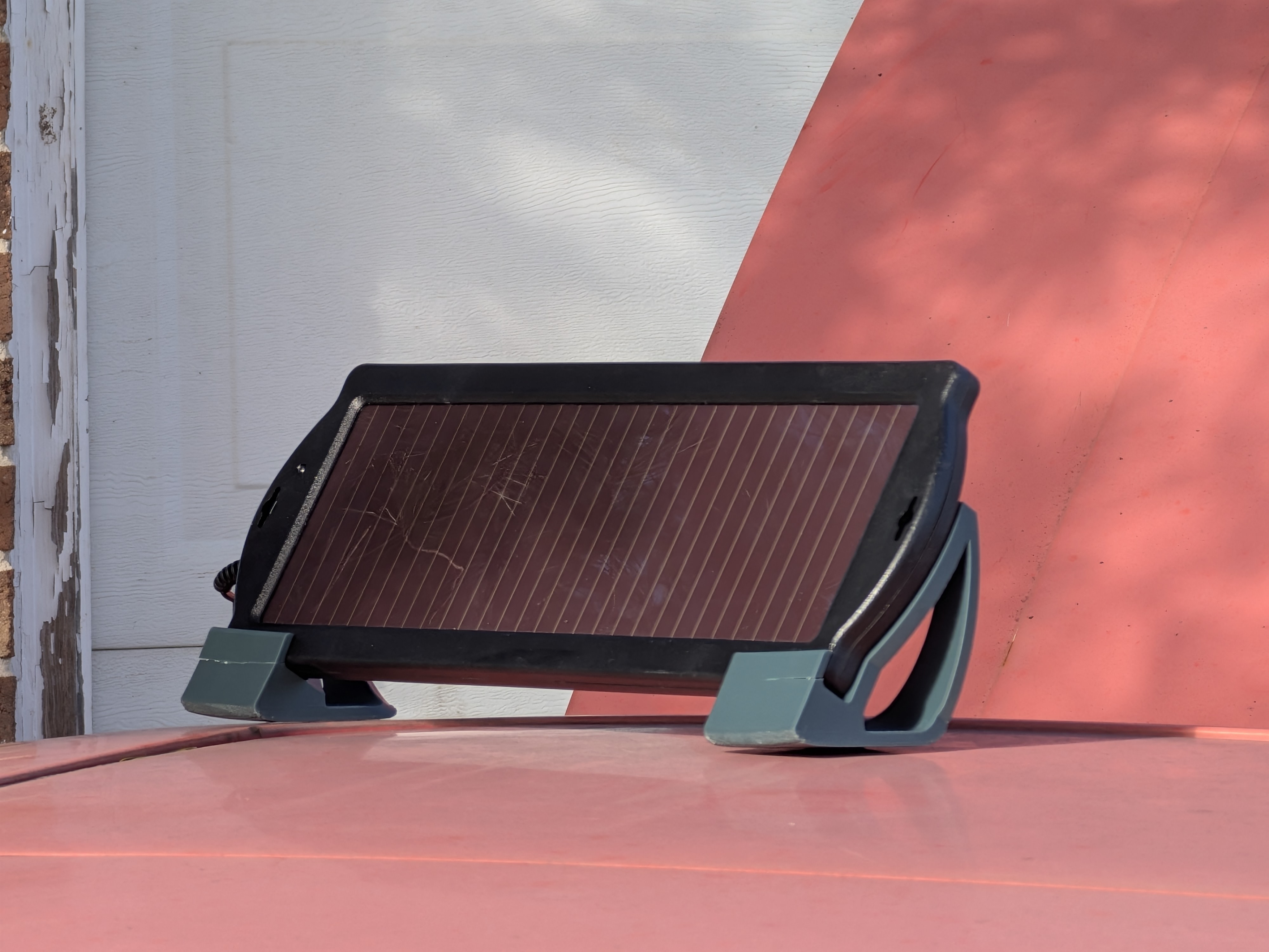 Stand for Harbor Freight/Thunderbolt 1.5W Solar Battery Maintainer