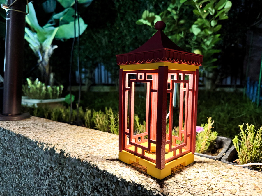 Oriental Lamp - Versatile as Table or Wall Lamp