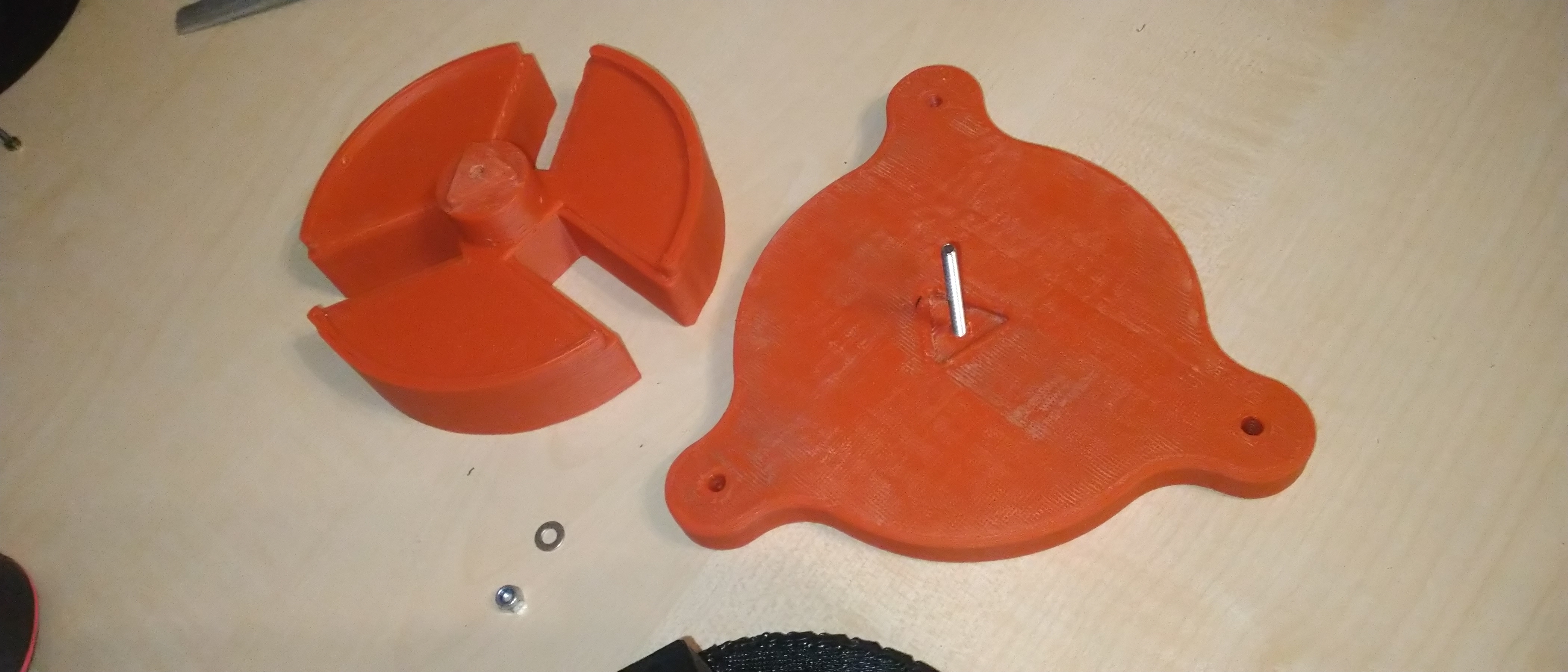 Miniatura 5 do modelo 3D round vice - 3 point clamp