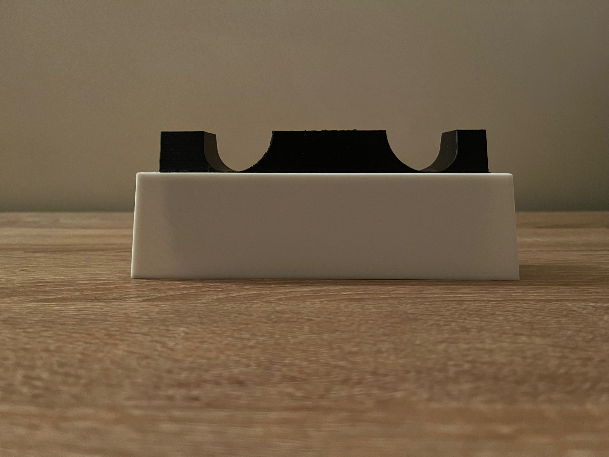 Miniatura 5 do modelo 3D double ps5 controller stand