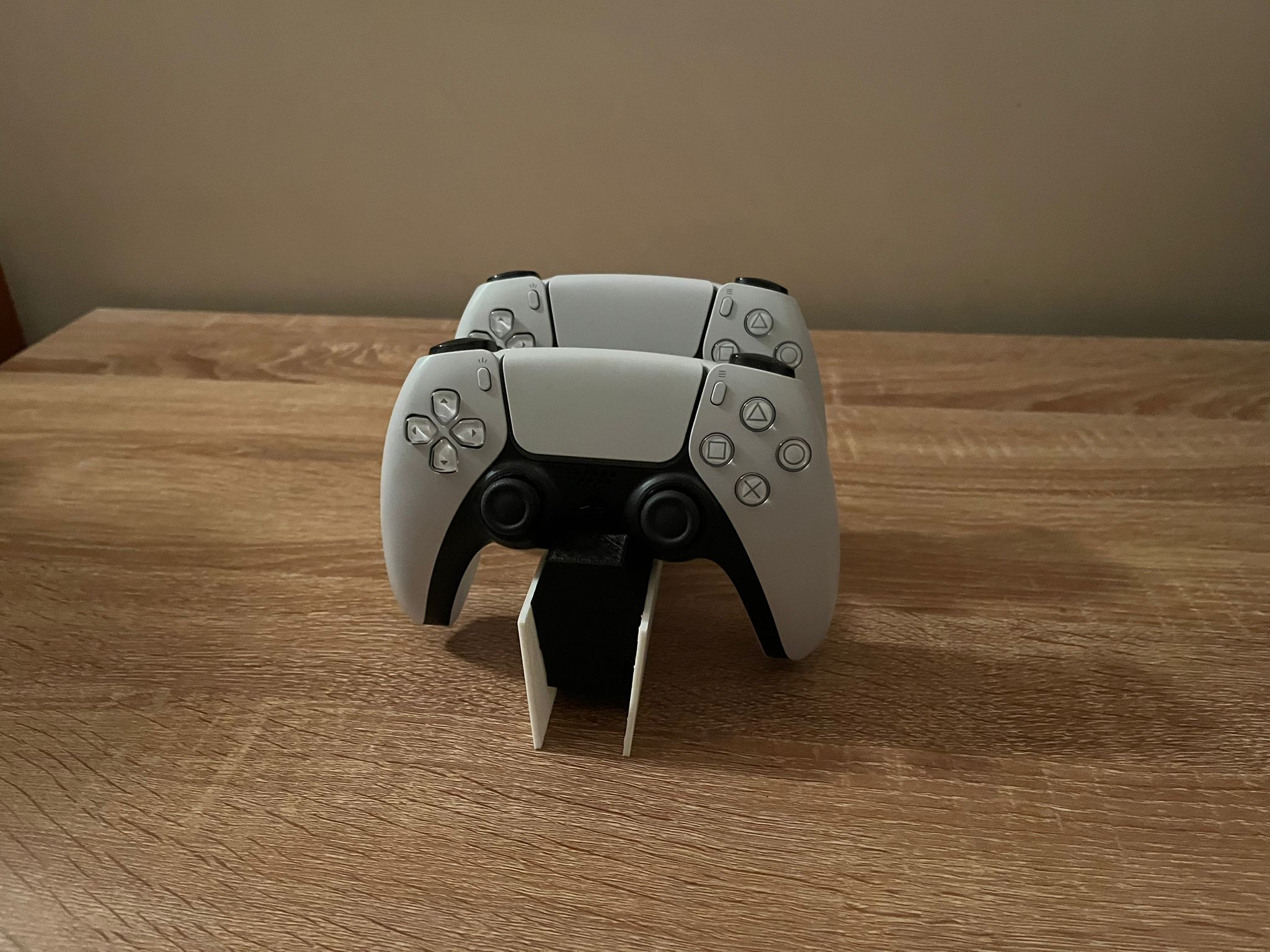 double ps5 controller stand