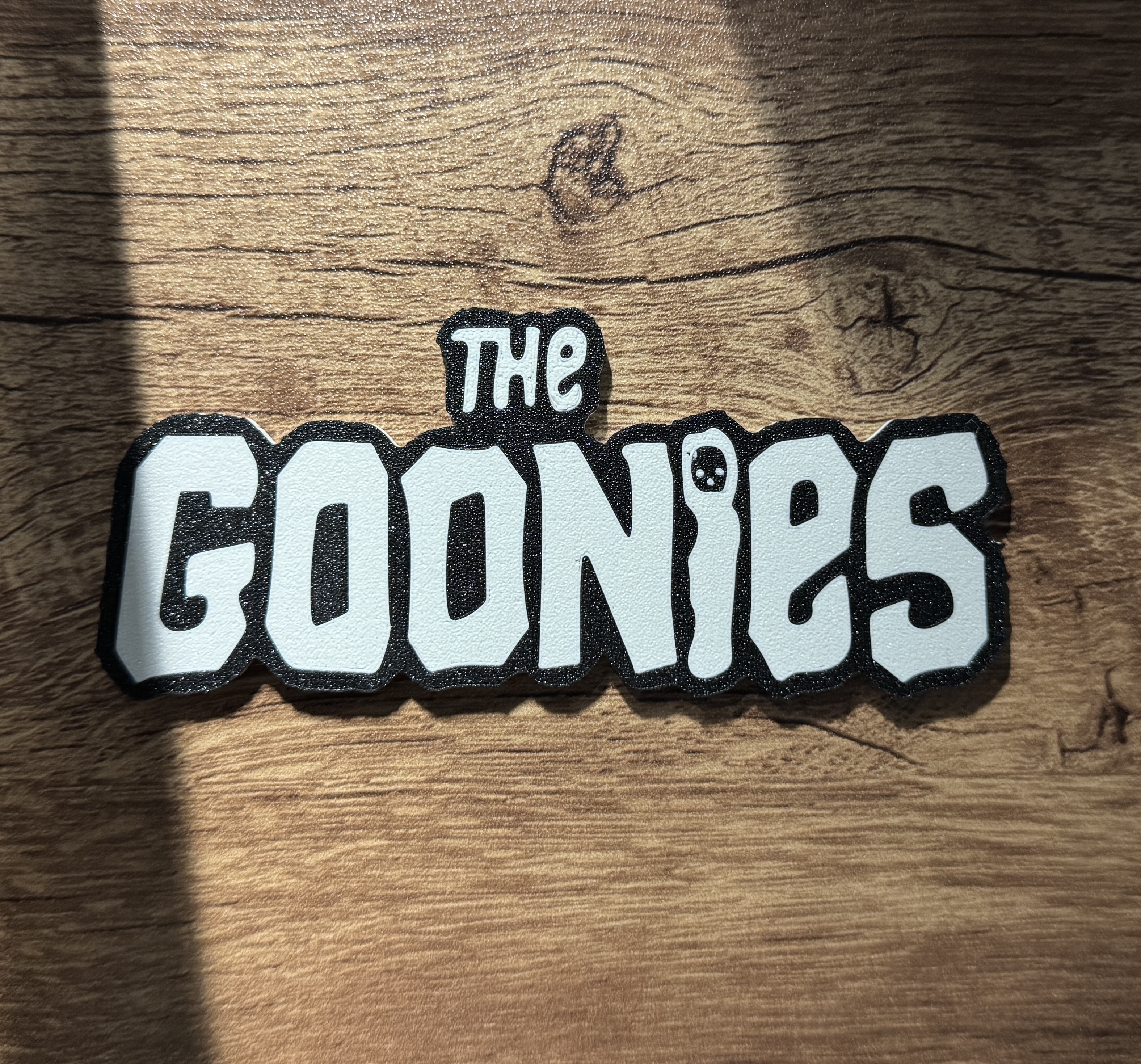 The Goonies Magnet (multi-color)(8x3mm magnets)