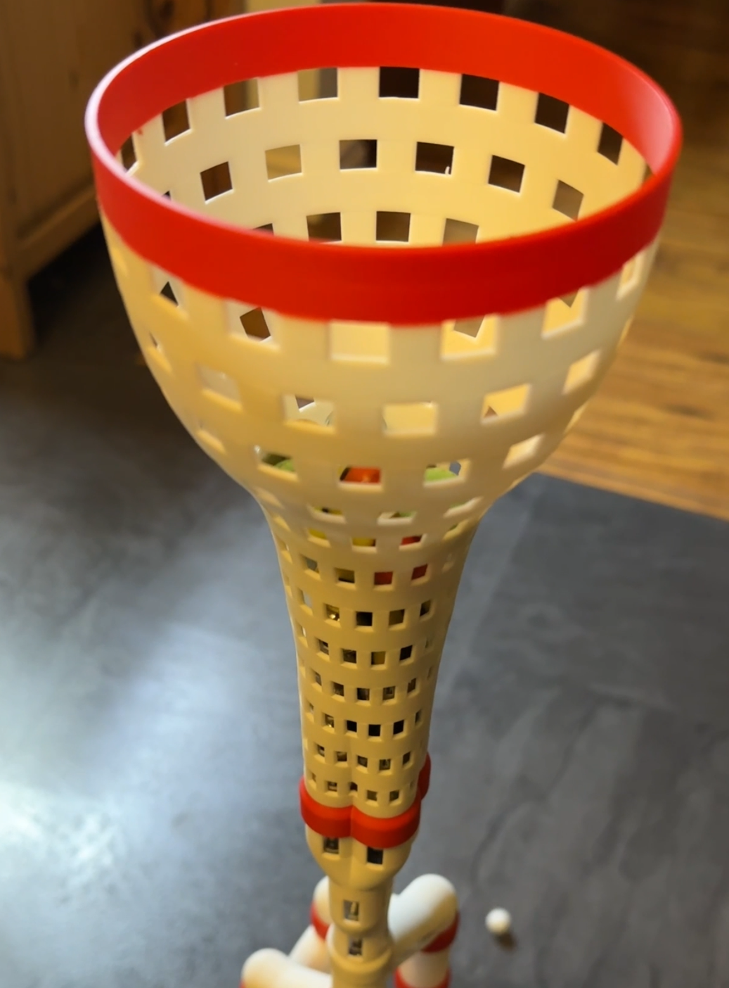 Un-jammable Marble Funnel