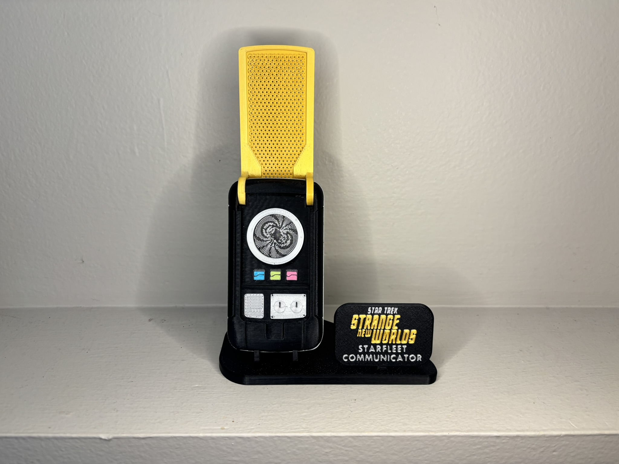 Star Trek: Strange New Worlds Communicator