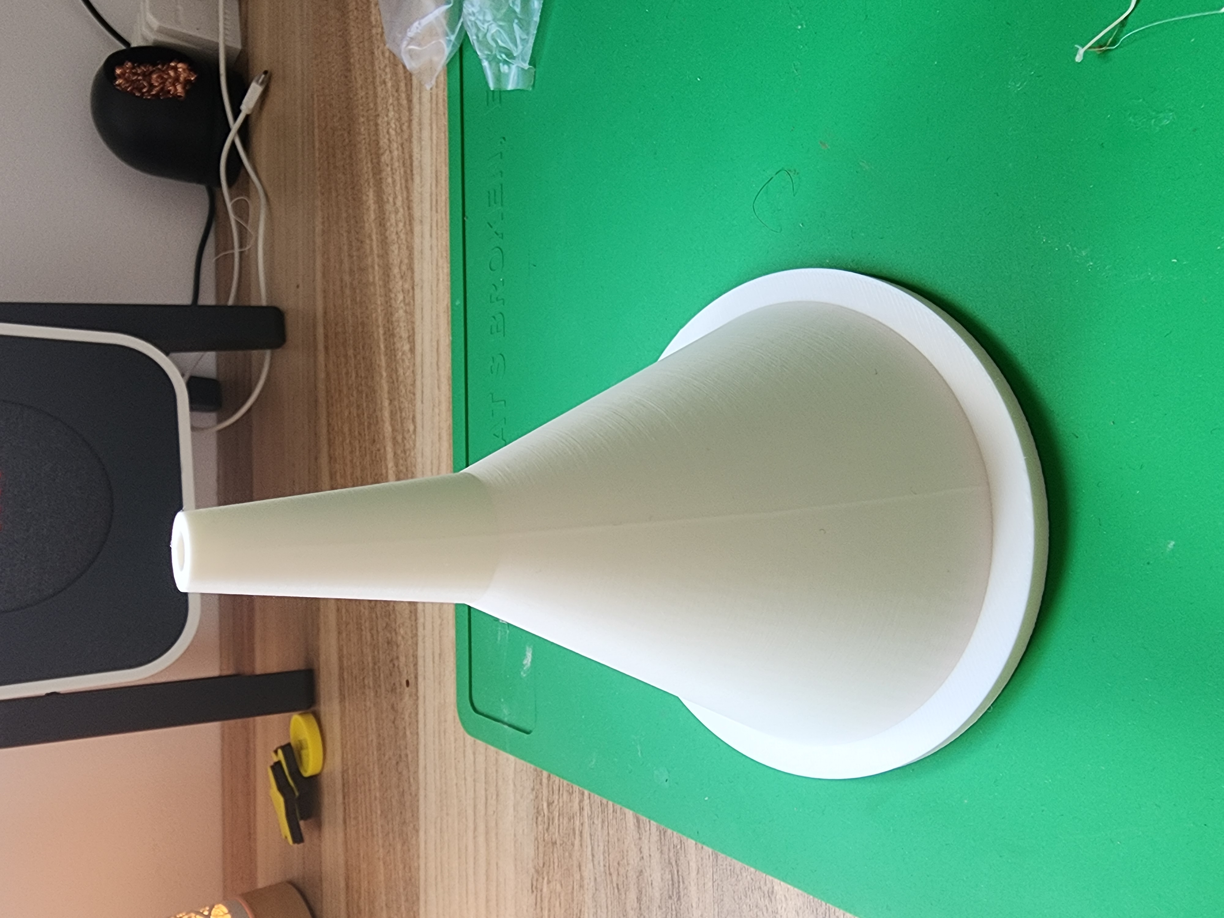 Simple Funnel for narrow bottles