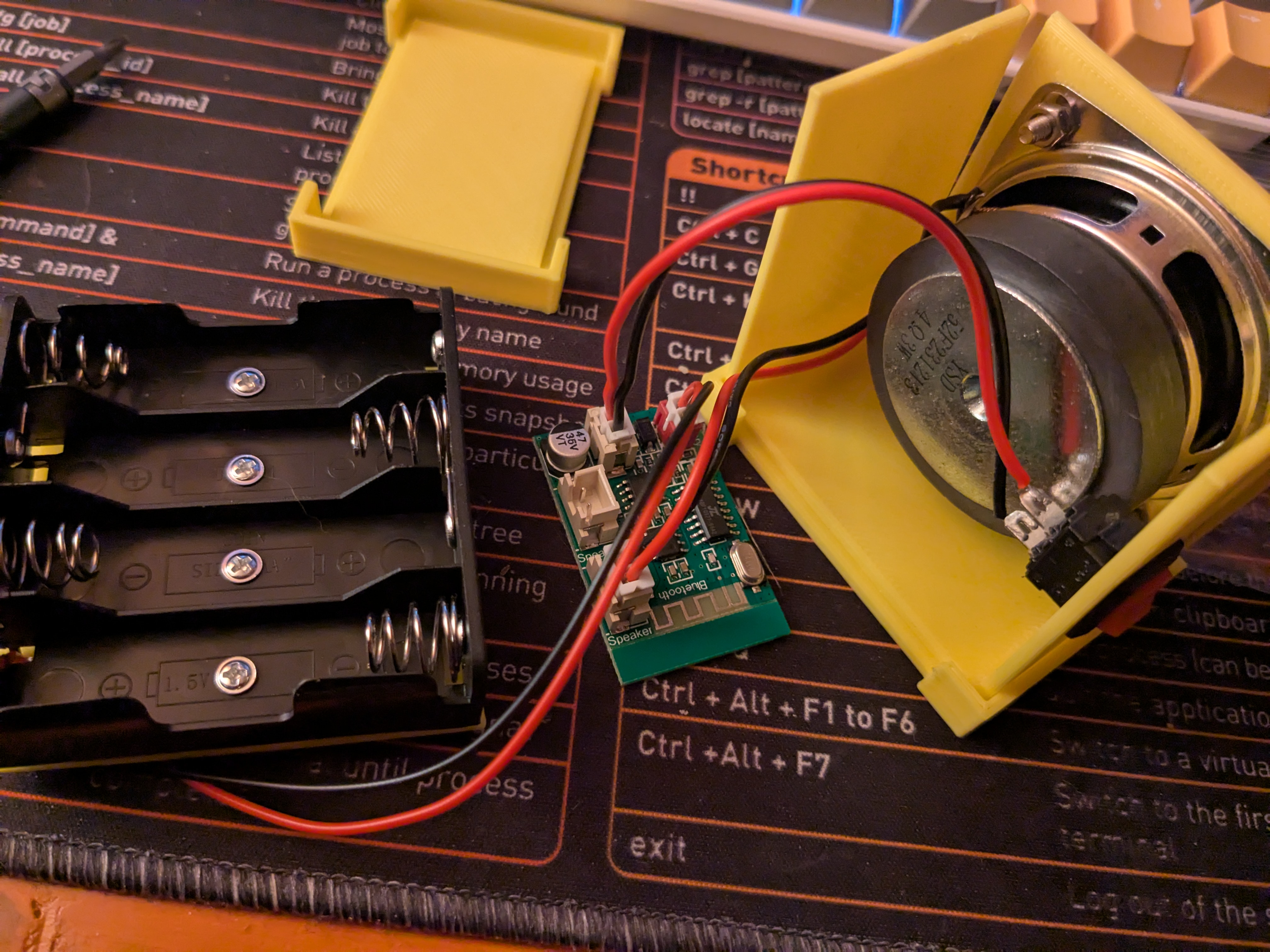 Mini Bluetooth Speaker Housing V1 — miniatura 5