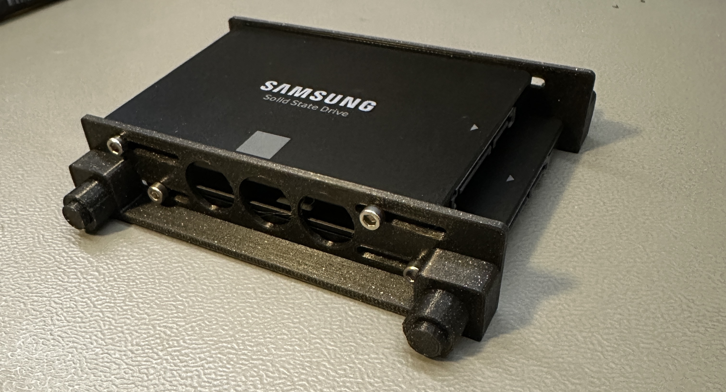 HDD adapter