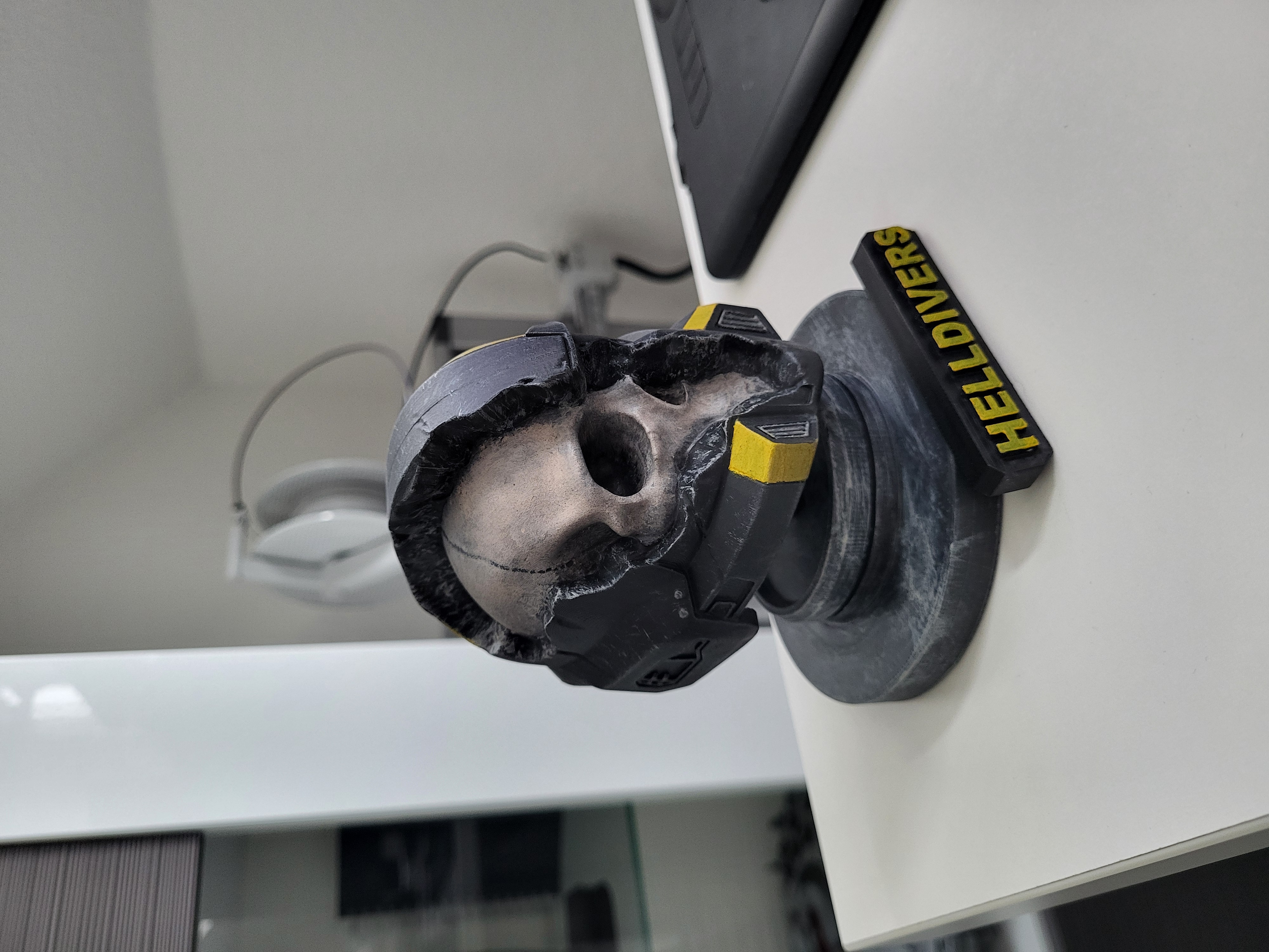 Miniatura 2 do modelo 3D Helldivers Helmet/Skull (display)
