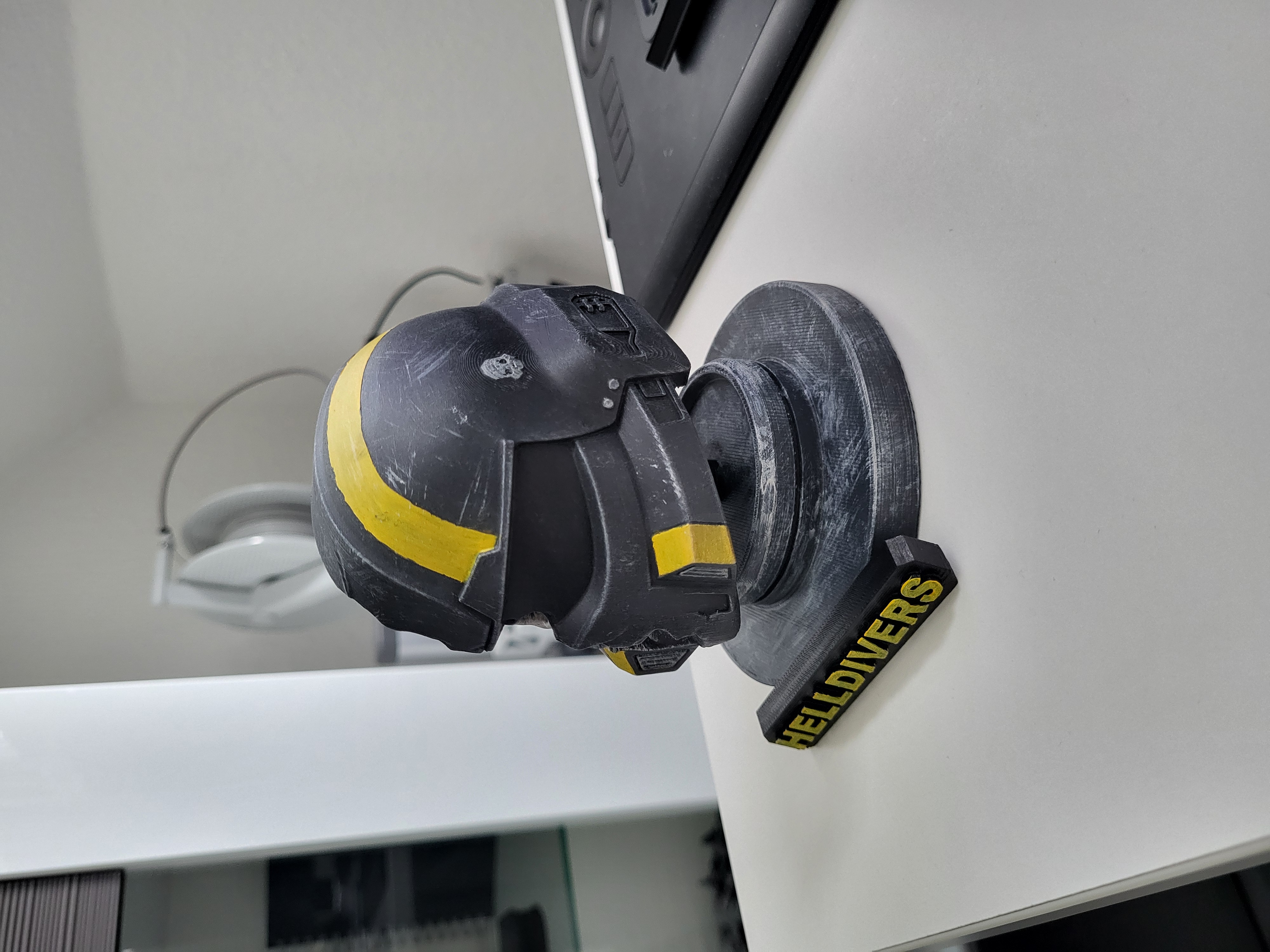 Miniatura 3 do modelo 3D Helldivers Helmet/Skull (display)
