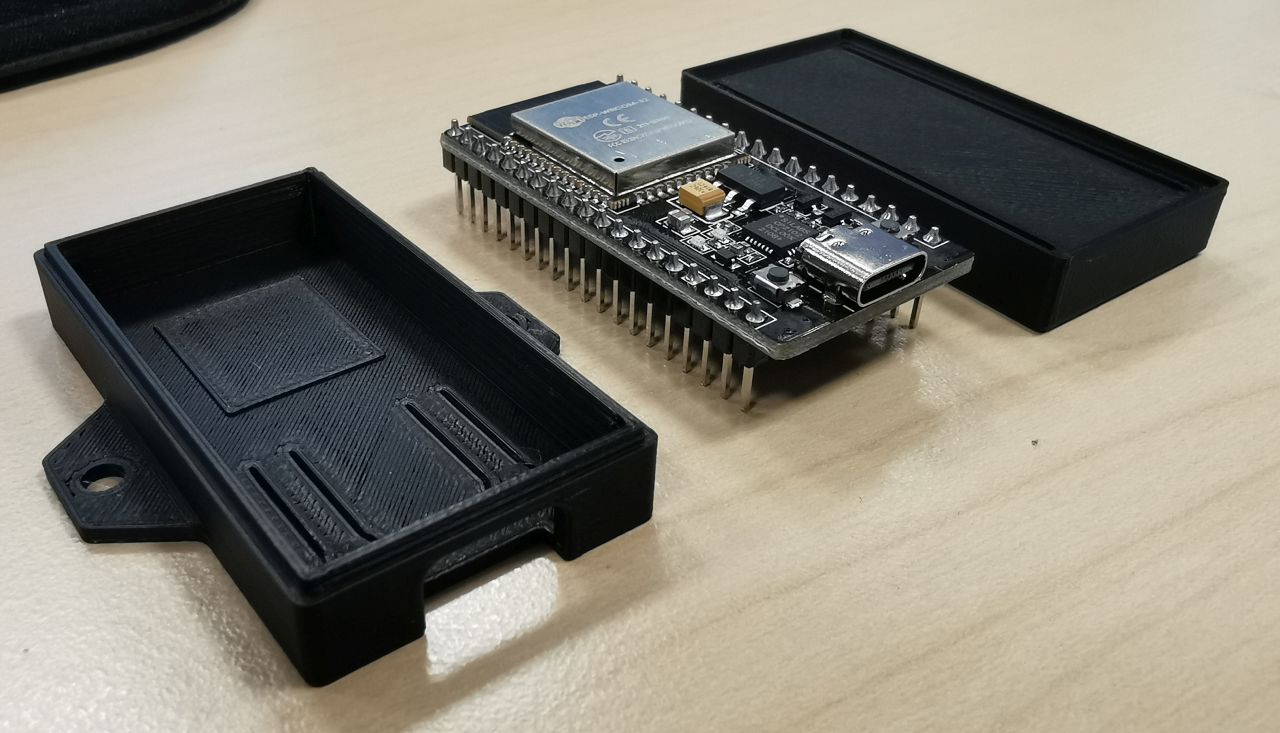 ESP32 38pin Wallhousing Wallmount Case Box Enclosure