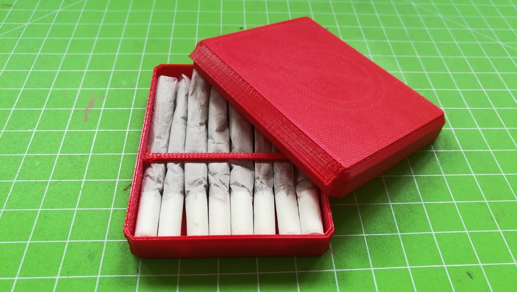 Hand rolled cigarettes case