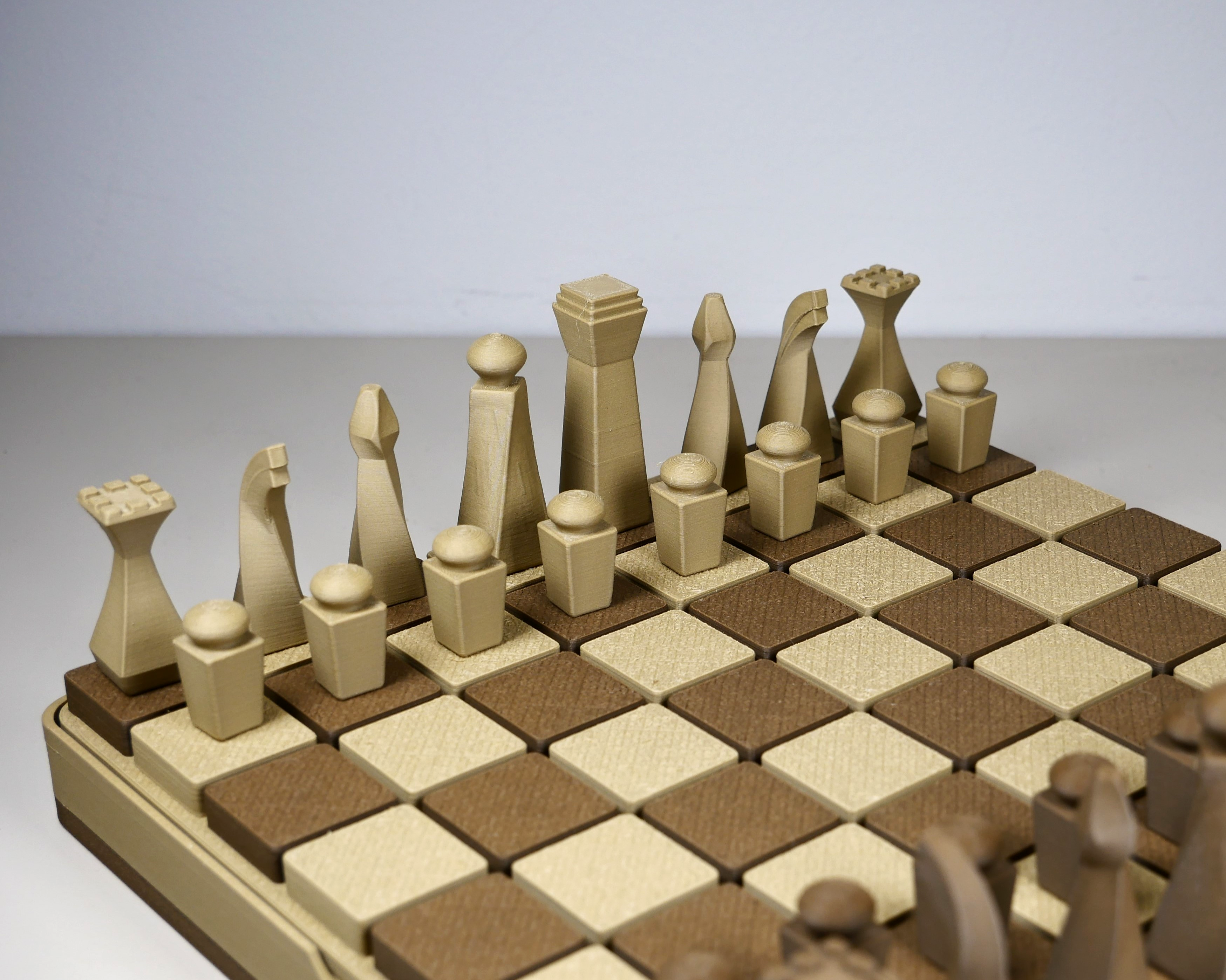 Forma Chess Set