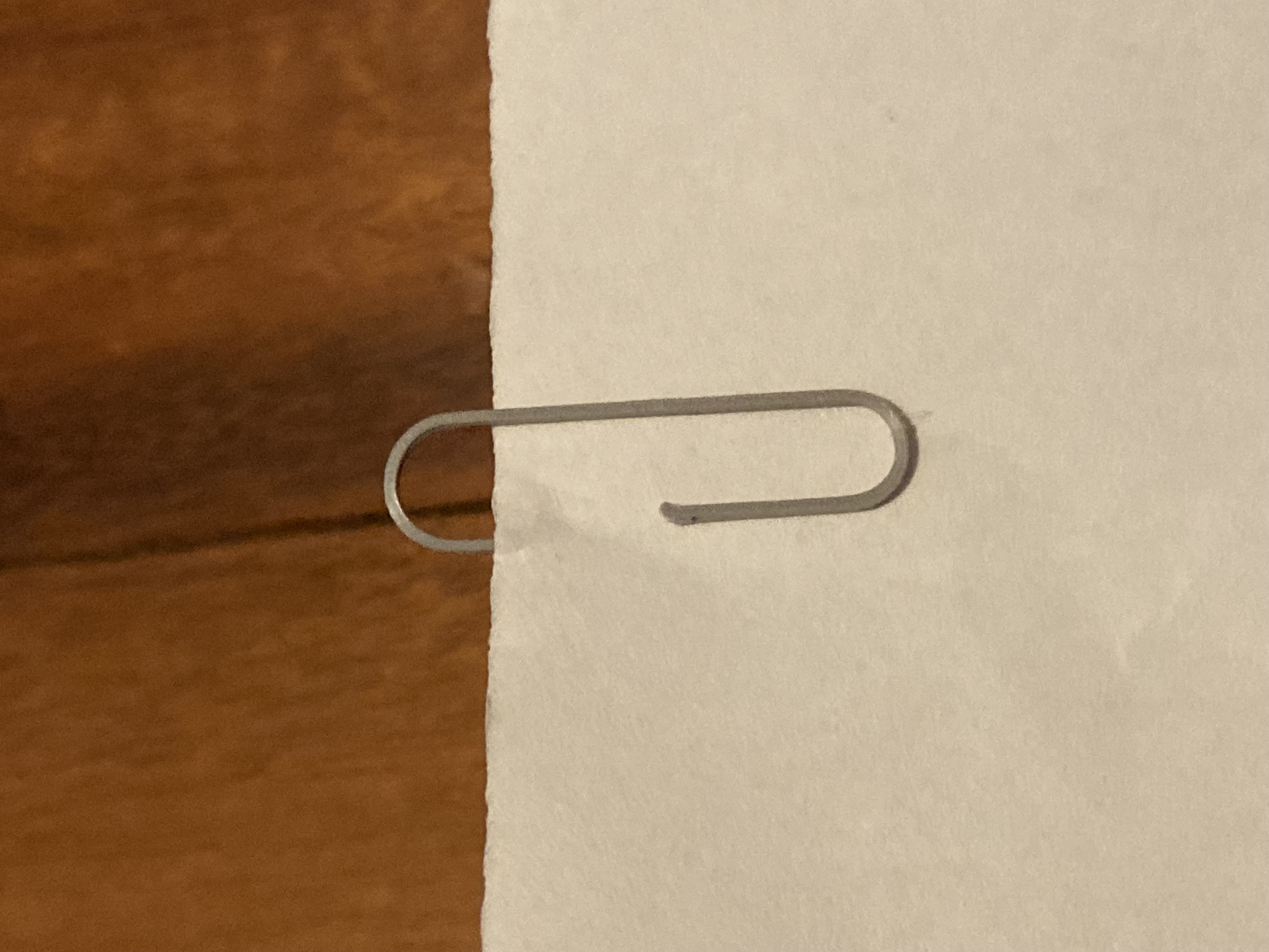 THE BEST PAPER CLIP TO EVER EXIST!!