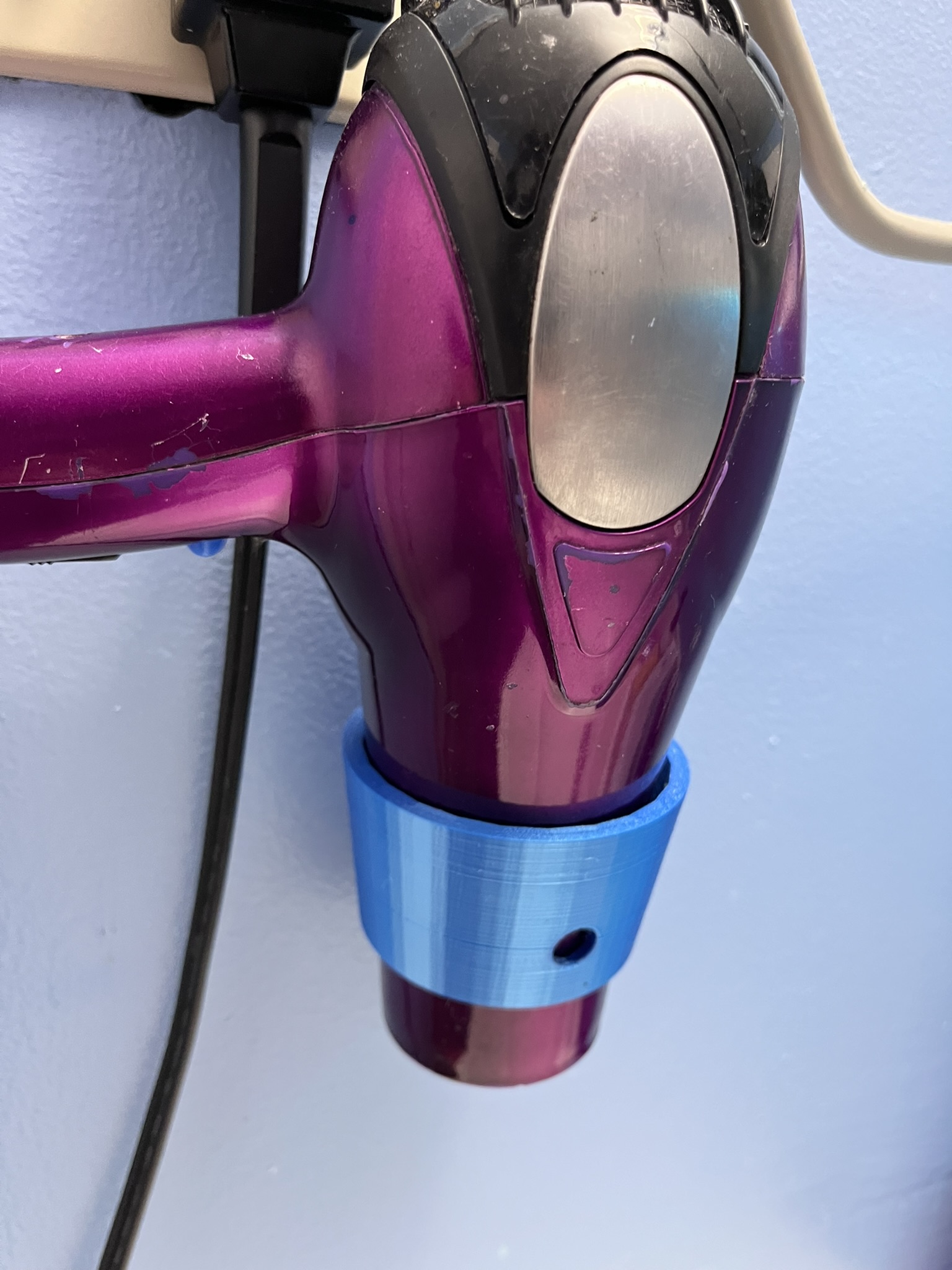Wall mount for conair 1875 hair dryer