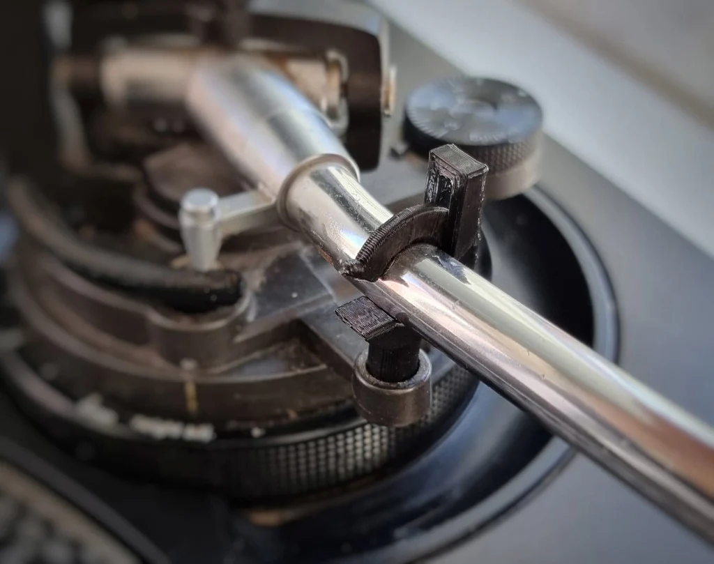 Technics 1210 / 1200 Tonearm rest