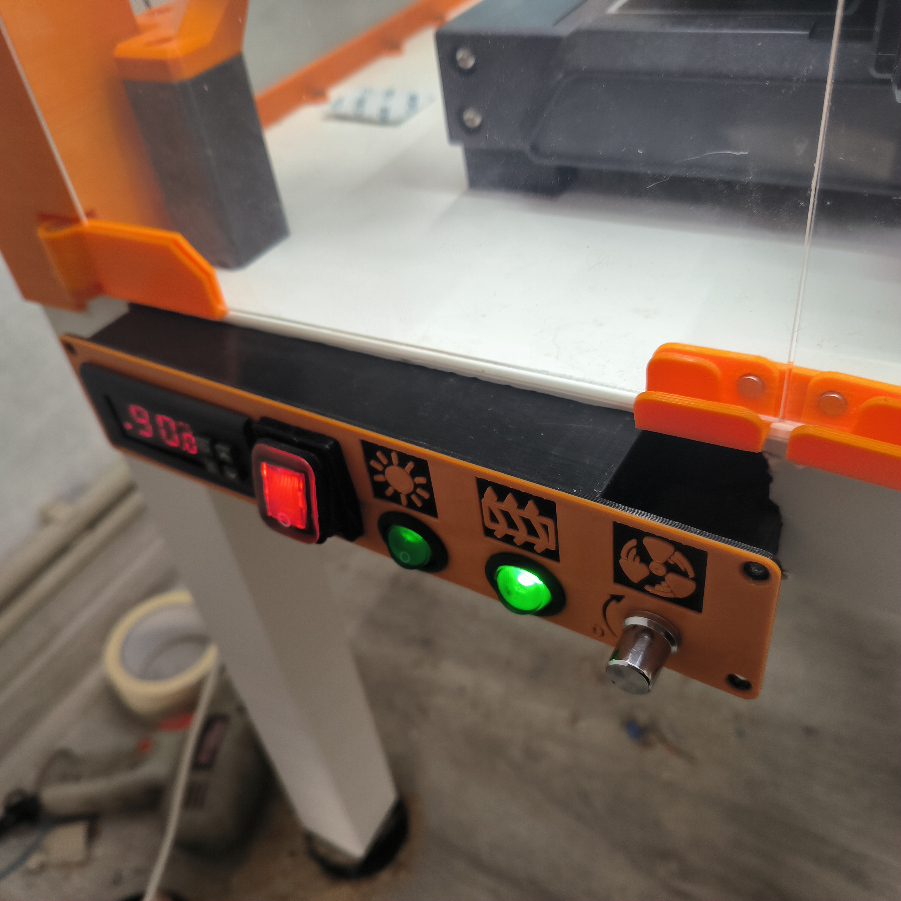 integrated control panel in ikea lack — miniatura 2