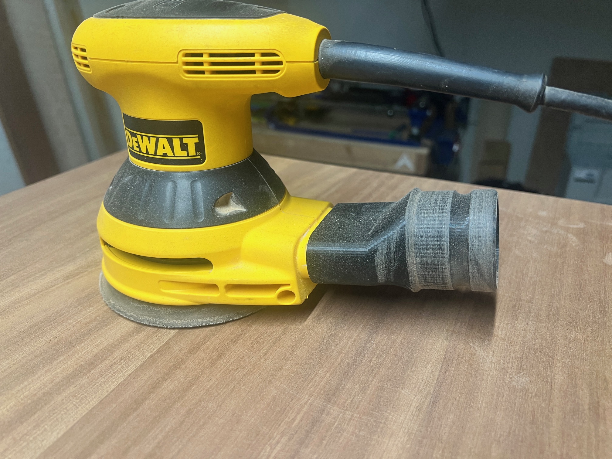 Dewalt Sander CAMLOCK Adapter 3D model thumbnail