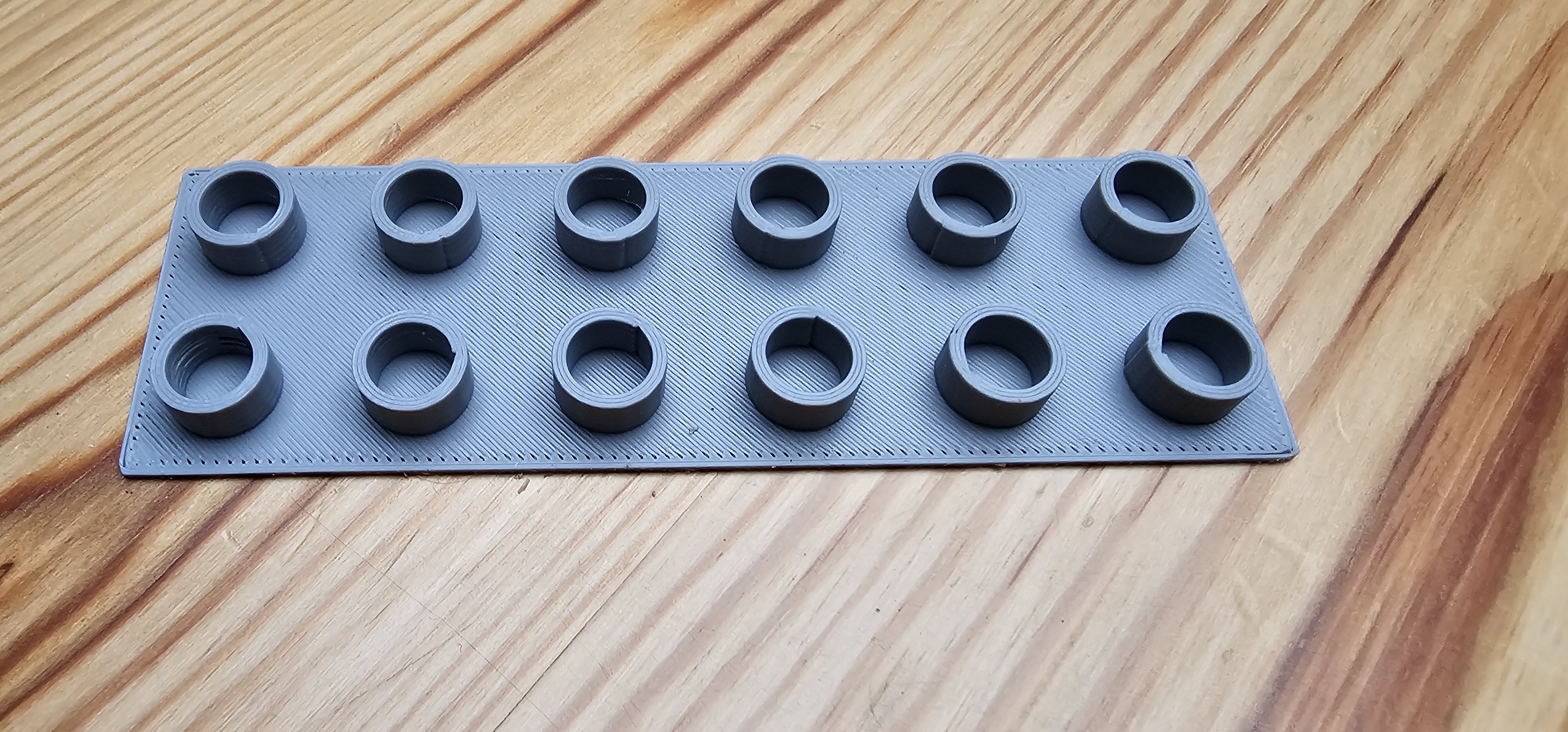Lego Duplo kompatible Steinverschlussplatte 6 x 2 / Lego Duplo Compatible Brick Bottom 6 x 2