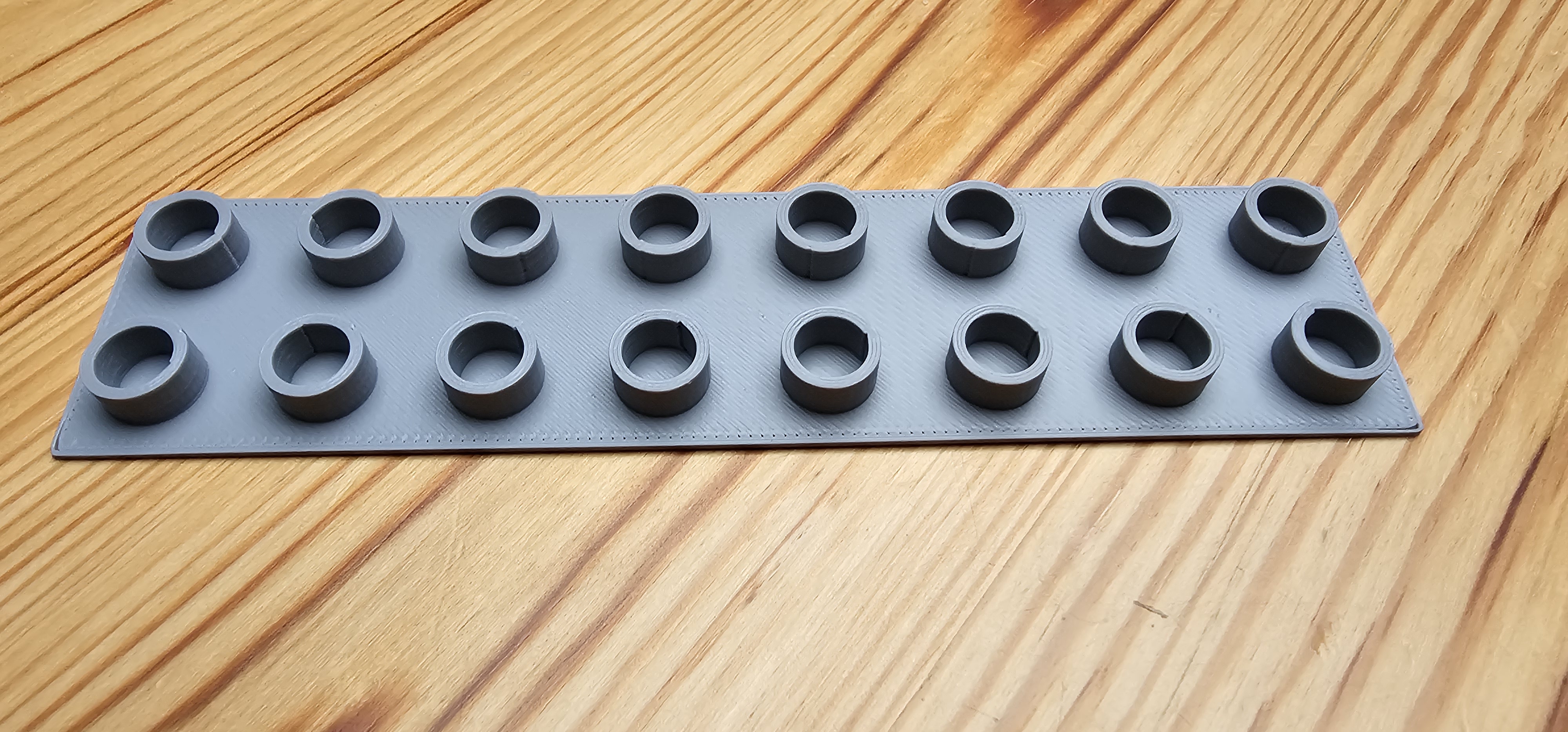 Lego Duplo kompatible Steinverschlussplatte 8 x 2 / Lego Duplo Compatible Brick Bottom 8 x 2