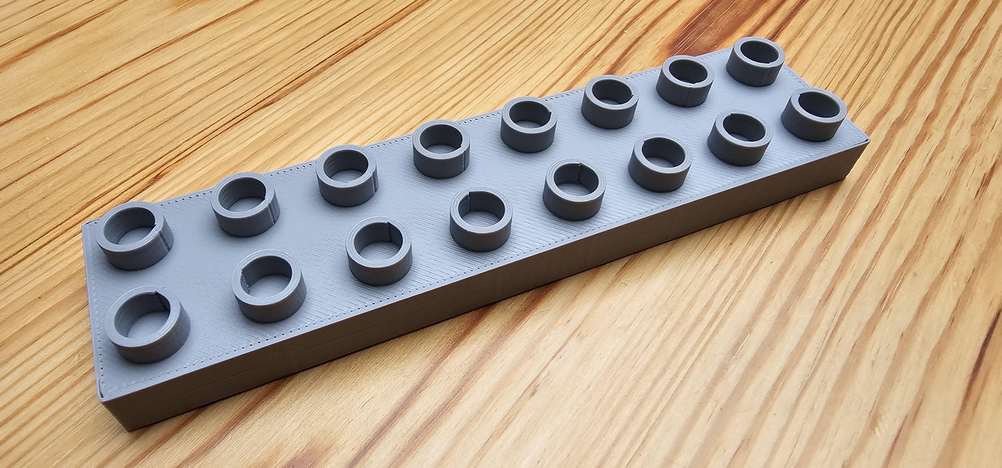 Lego Duplo kompatibler Stein 8 x 2 x 0,5 / Lego Duplo Compatible Brick 8 x 2 x 0.5