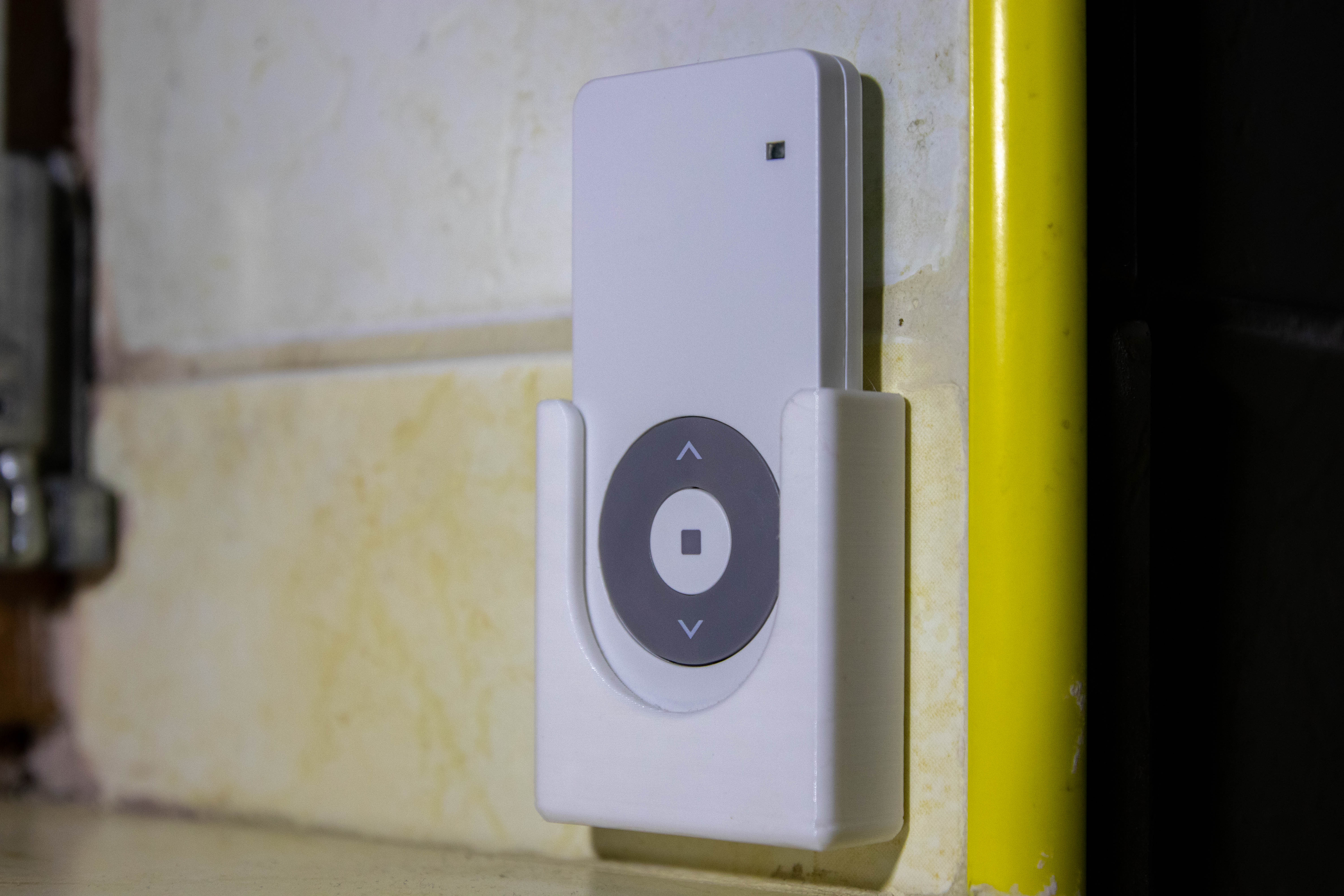 DC104 remote holder — miniatura 3