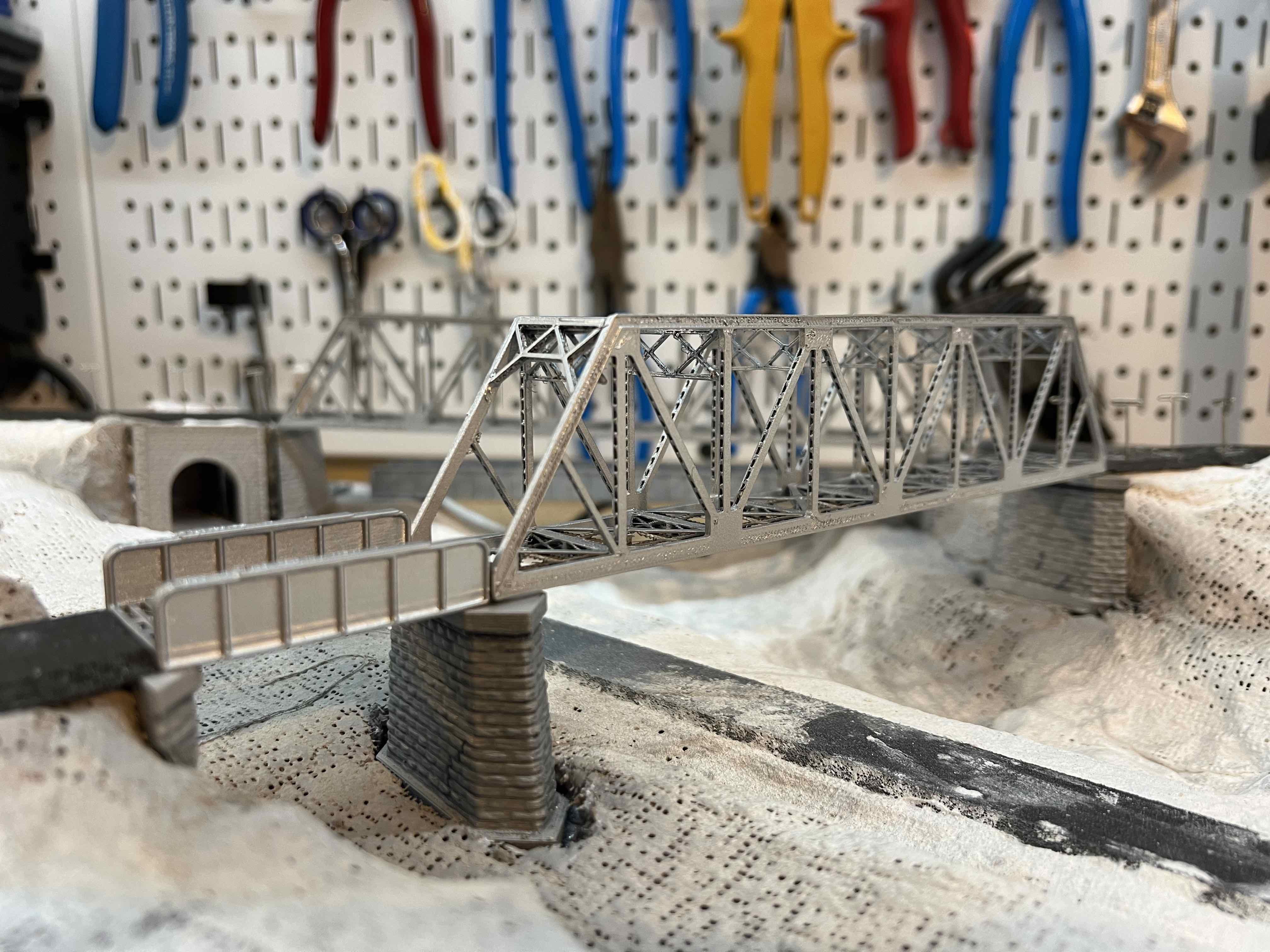 Z Scale Truss Railroad Bridge - Index Washington