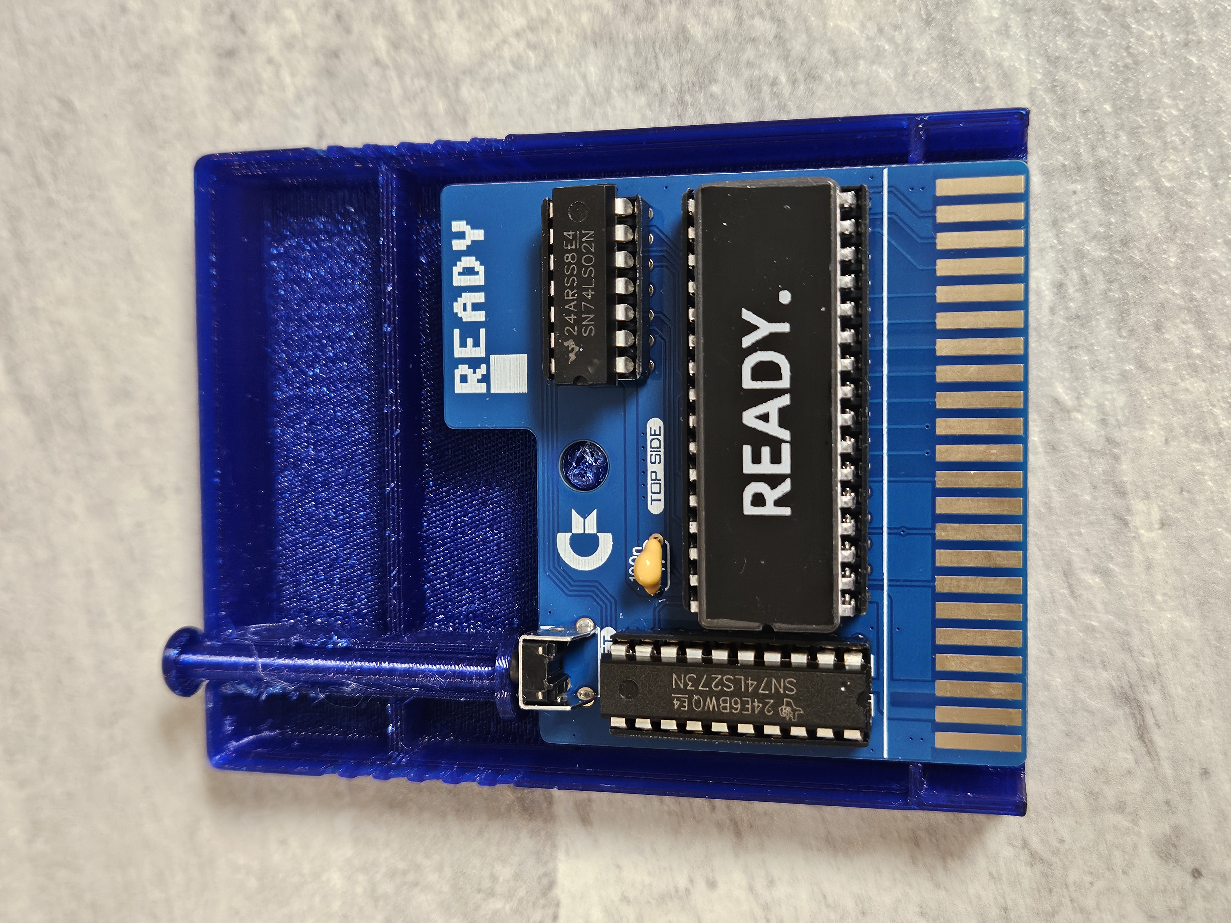 Commodore C64 Ready cartridge housing case