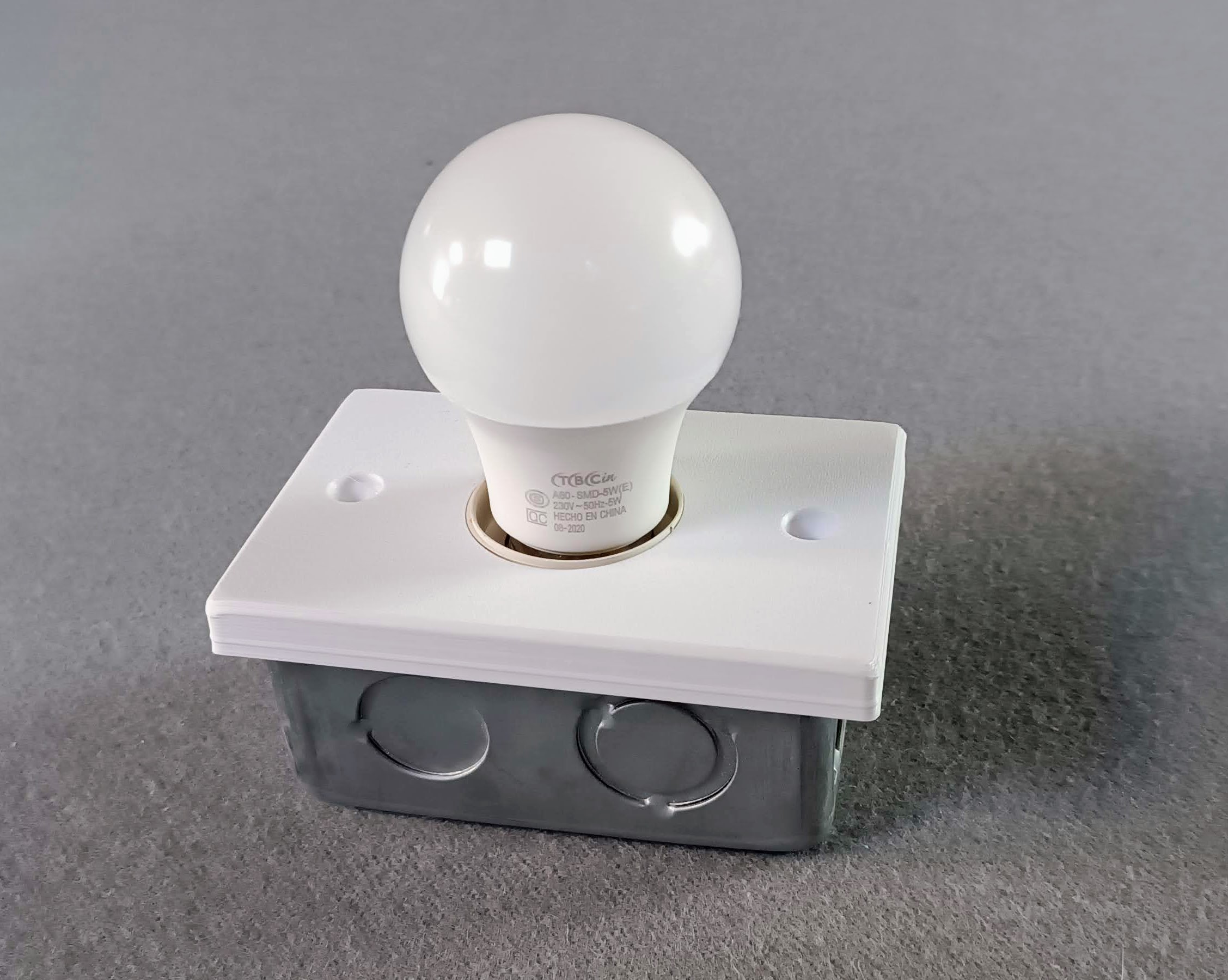 Electrical Box for E27 Light Socket: Perfect for DIY Lighting