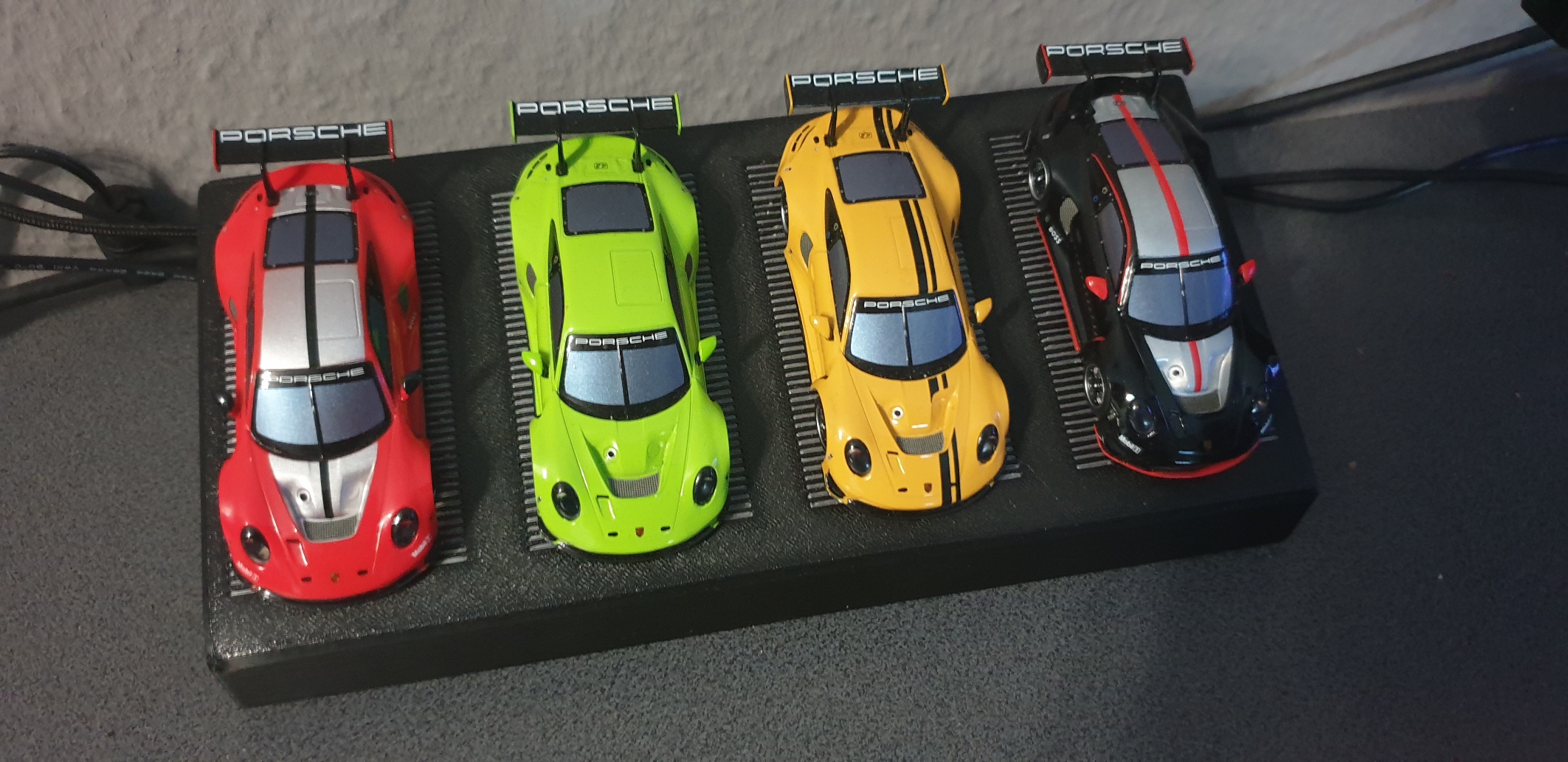 Carrera Hybrid 4 Fach Ladestation
