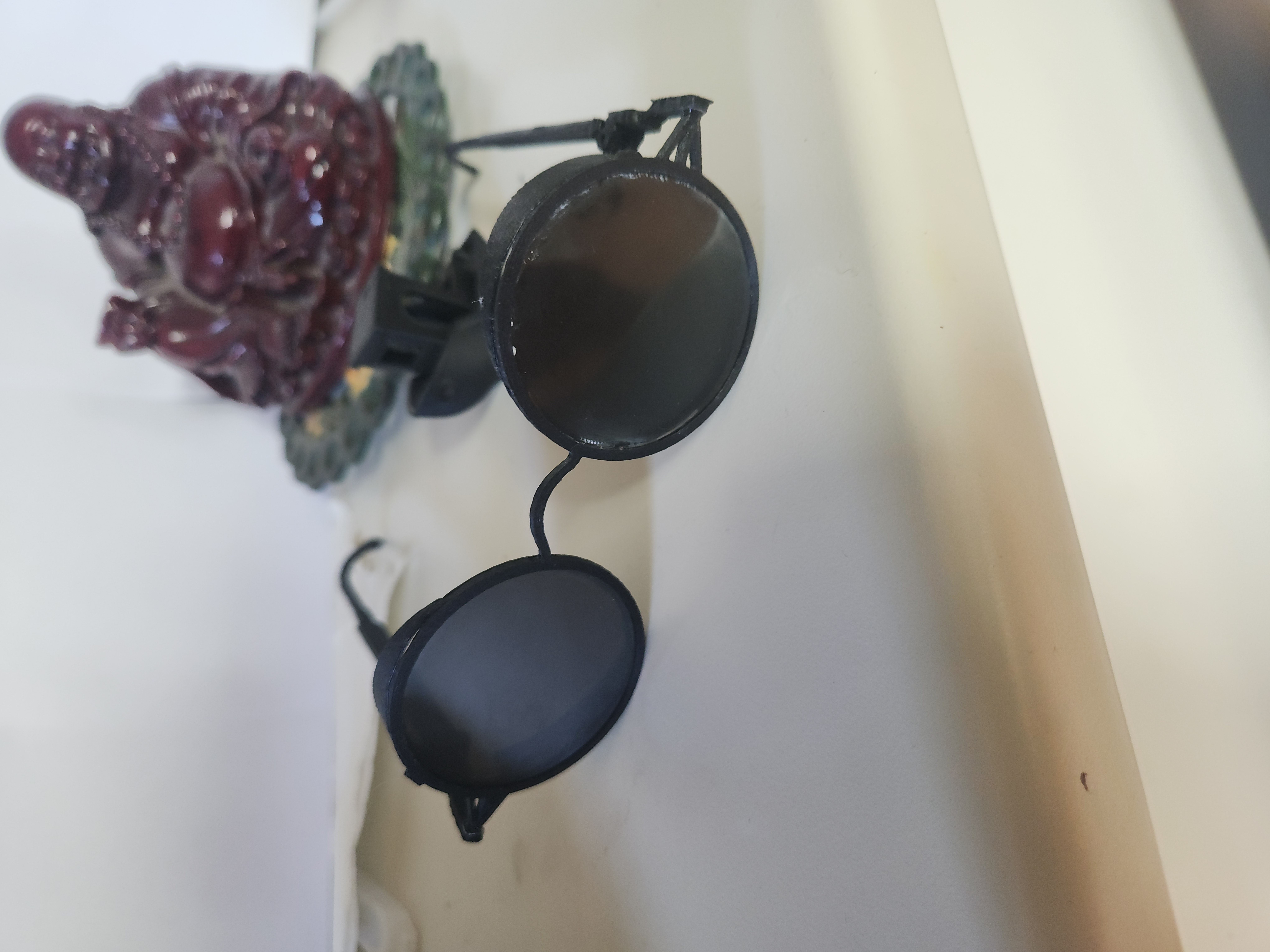 Adjustable polarizing sunglasses — thumbnail 4