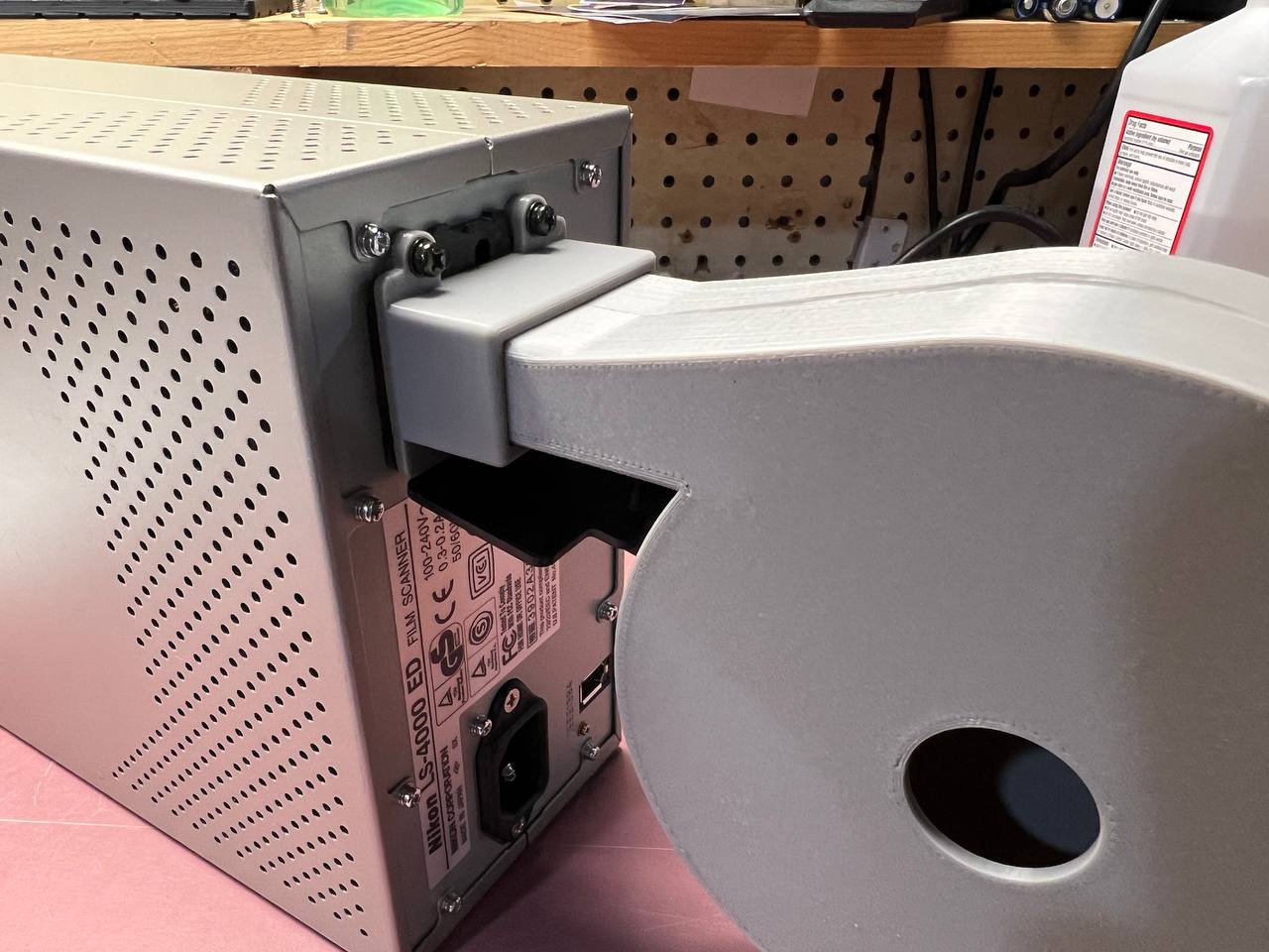 Improvements to Nikon Coolscan 5000 (4000) Full Roll Spool Adapter