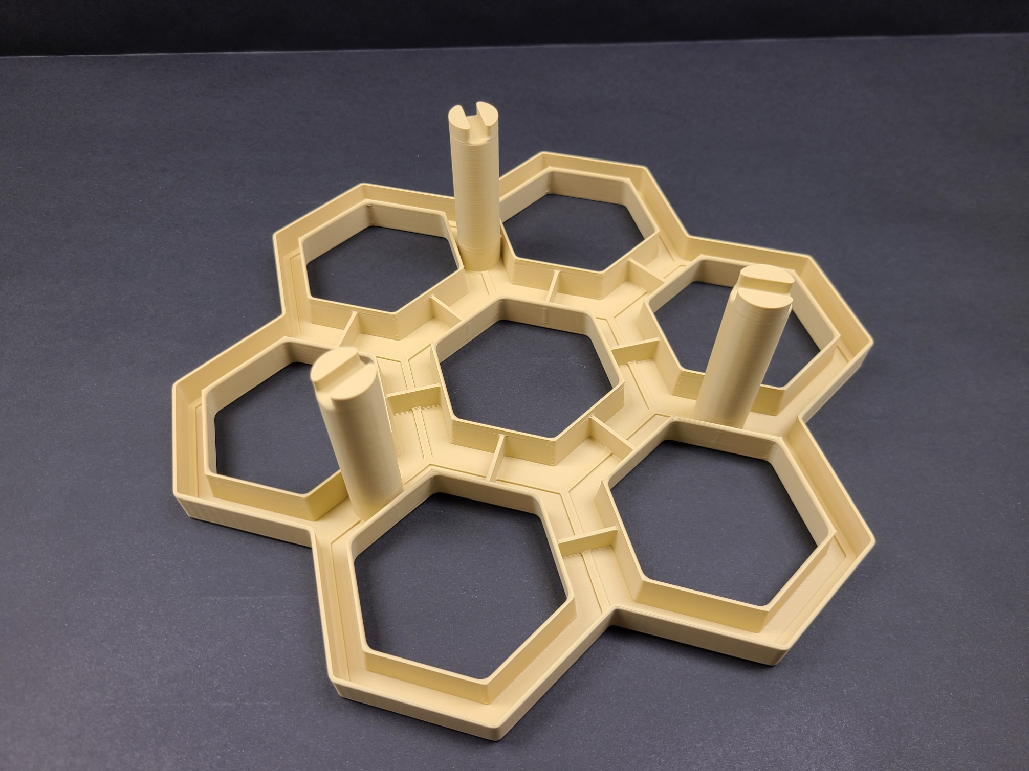 Miniatura 7 do modelo 3D Hexagonal Seed Starter